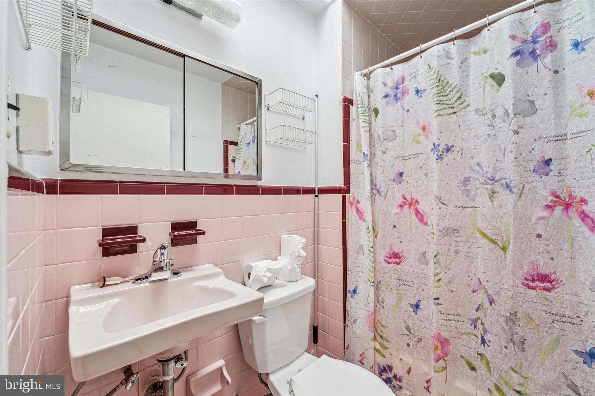 BELMONT VILLAGE - Residential