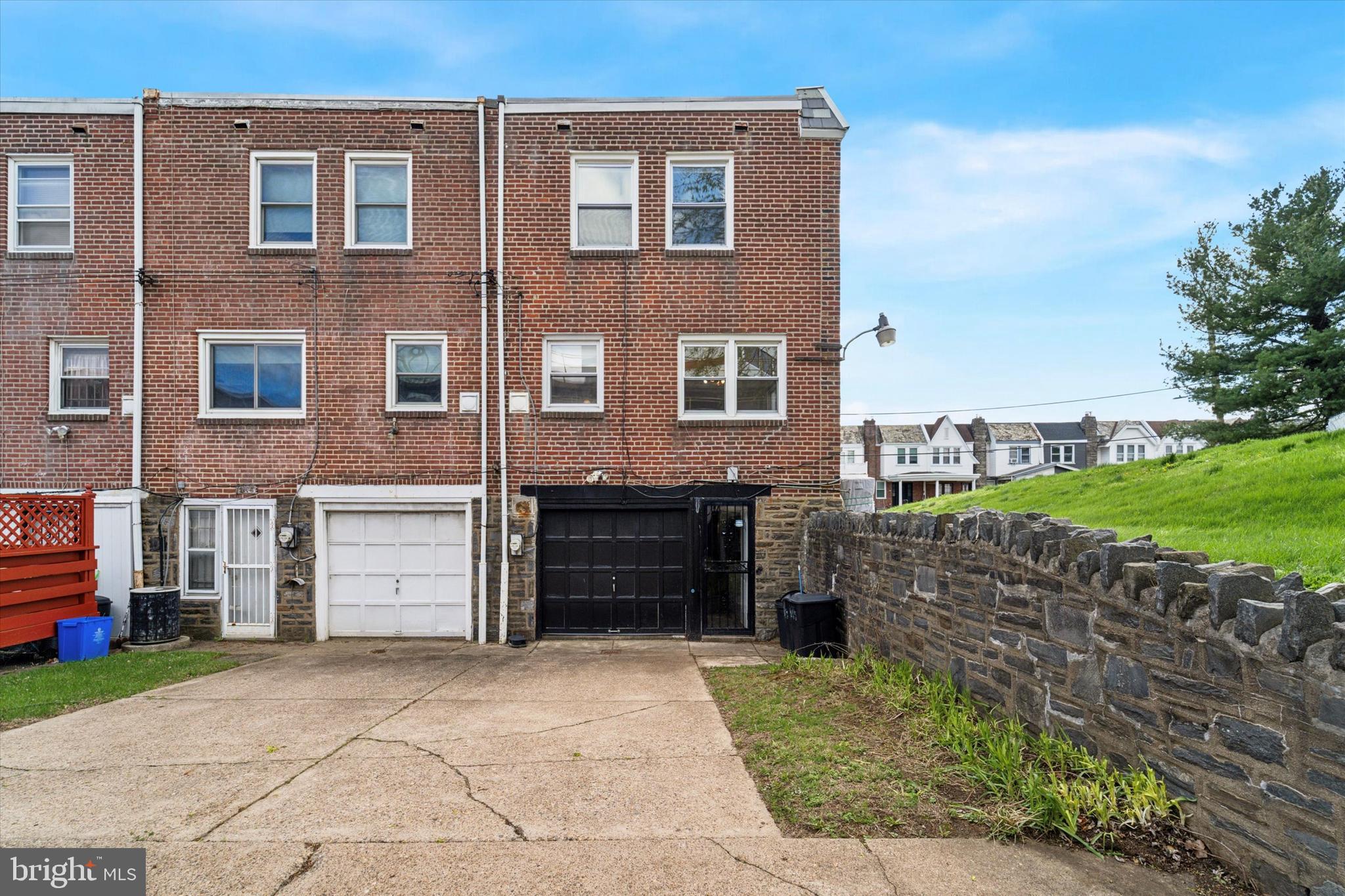 BELMONT VILLAGE - Residential