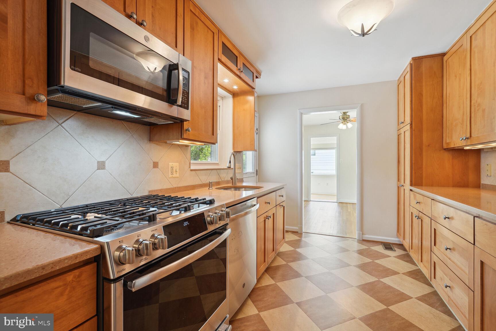 WOODBURN - Residential