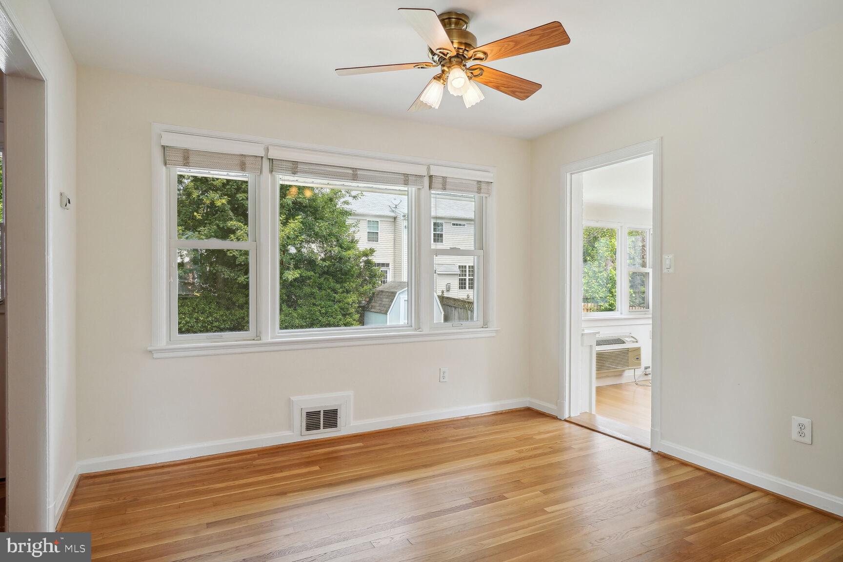 WOODBURN - Residential