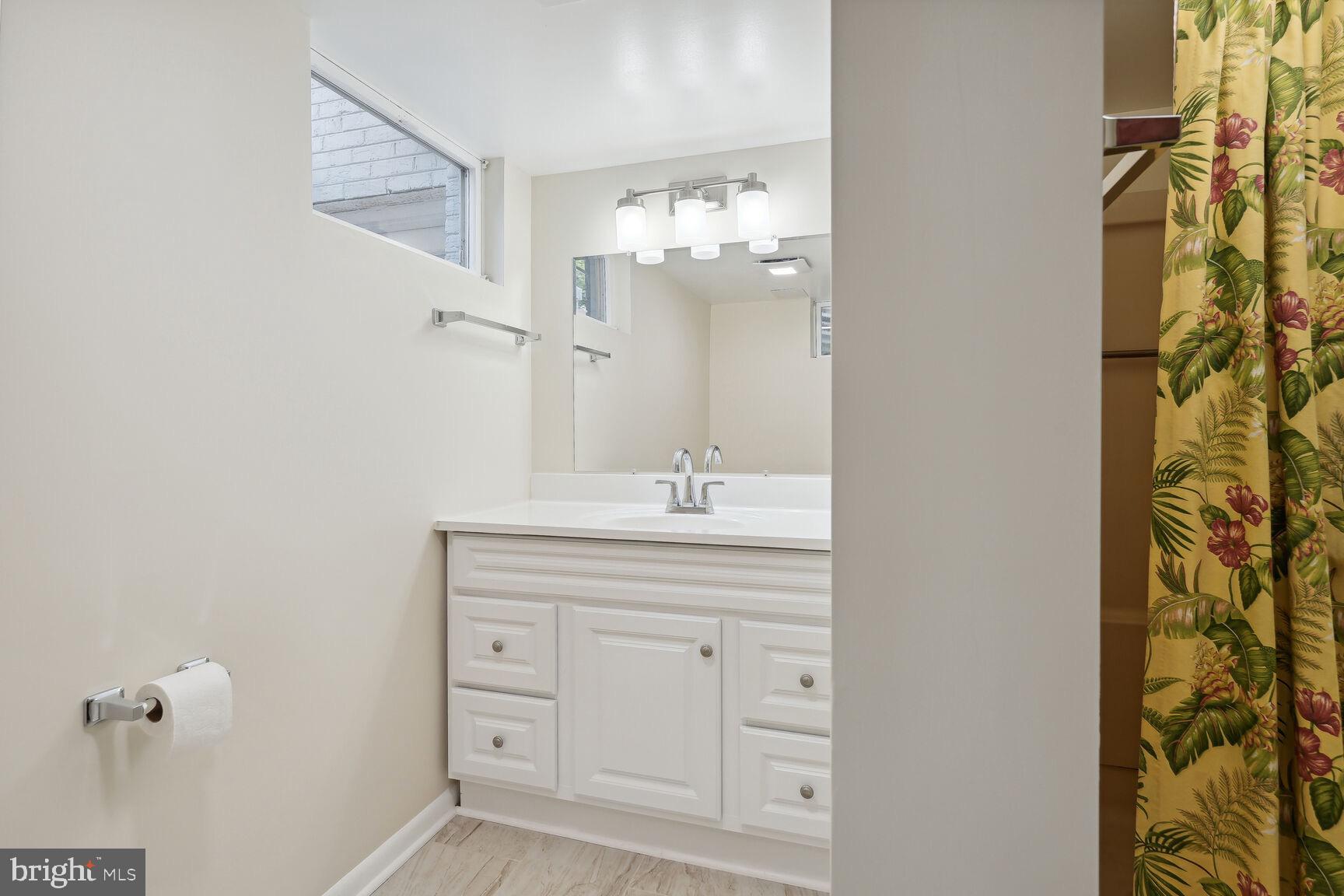 WOODBURN - Residential