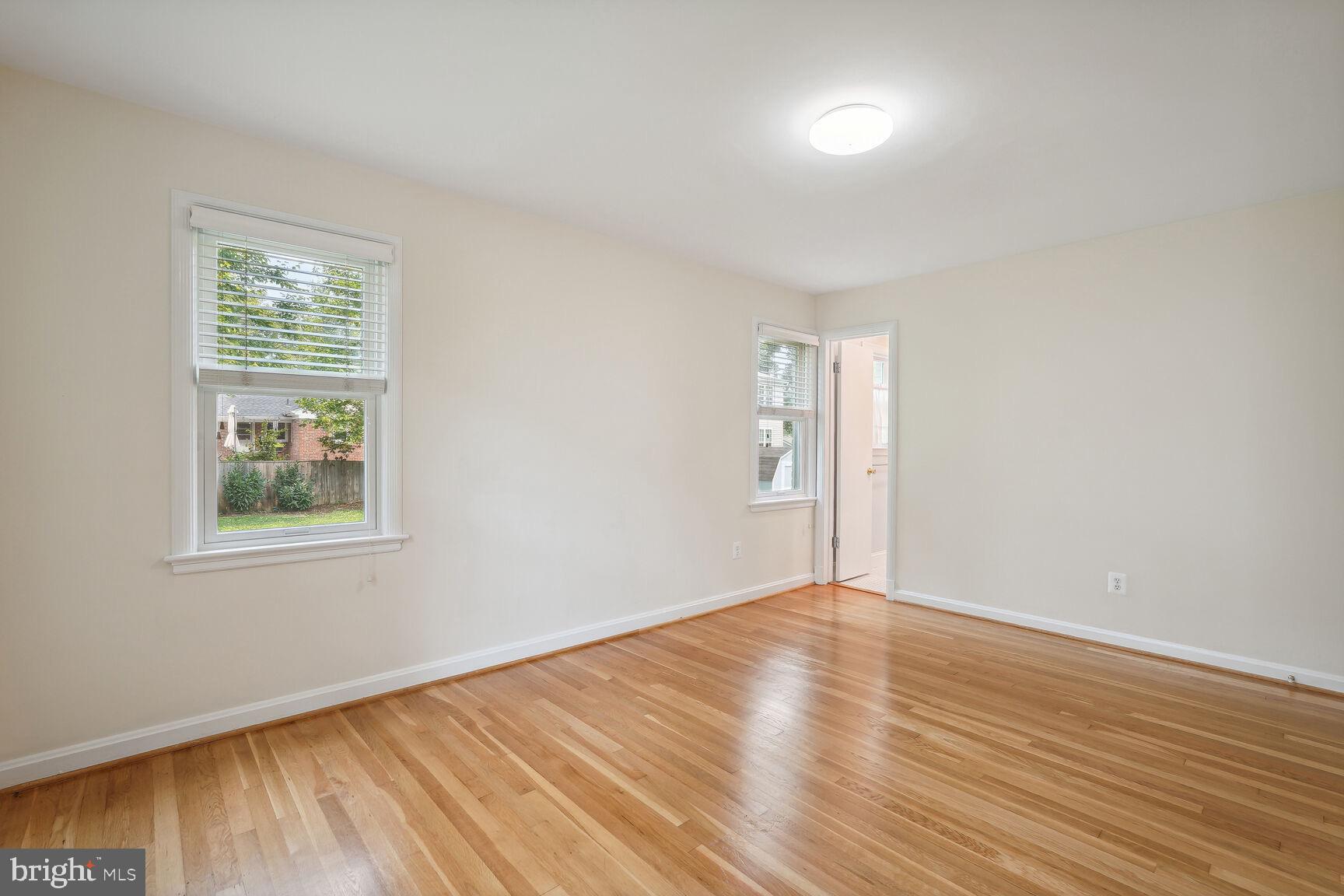 WOODBURN - Residential