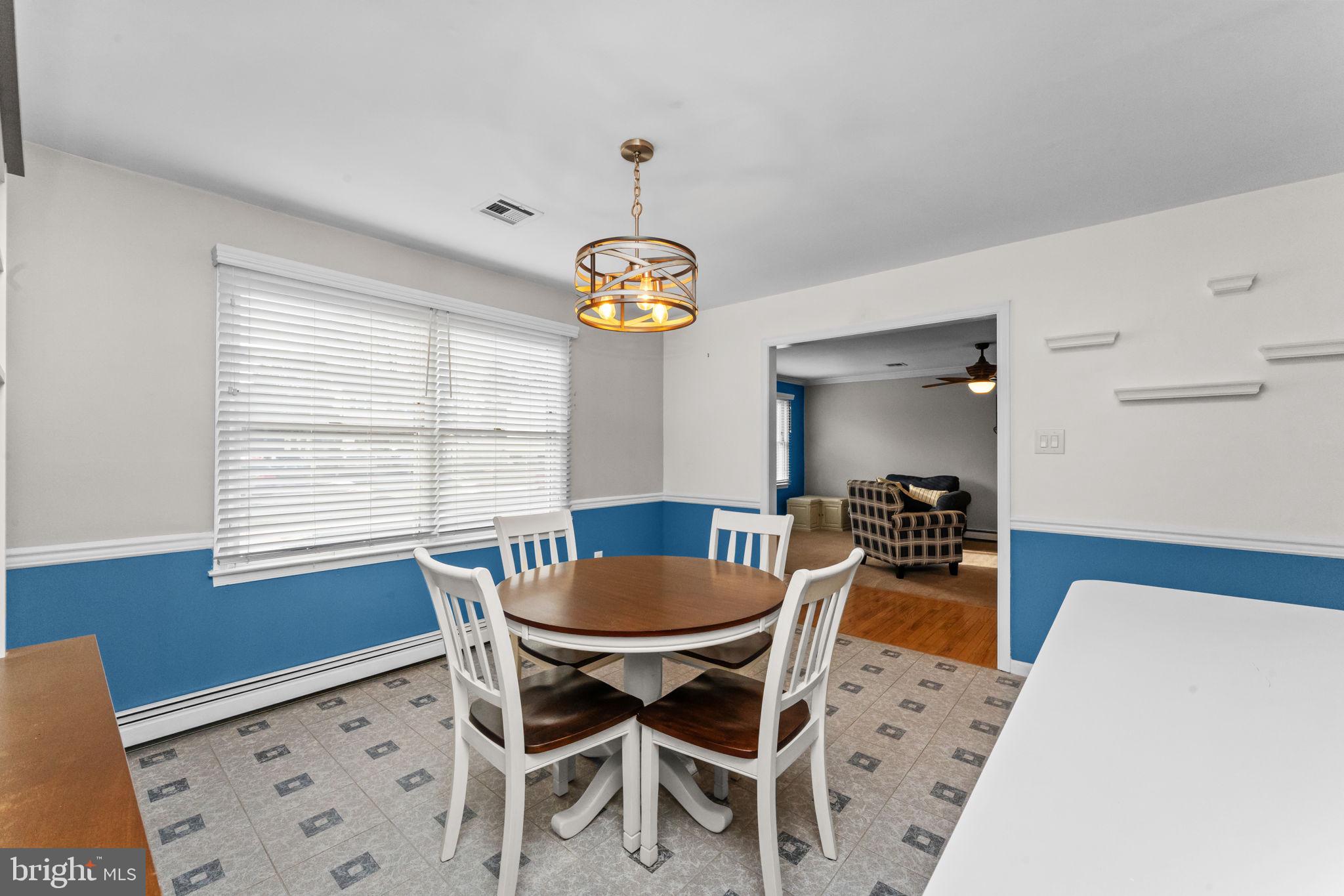 LAUREL HILLS - Residential