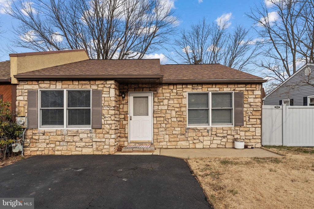 Photo of 745 Tennyson Drive, WARMINSTER, PA 18974 (MLS # PABU2112236)