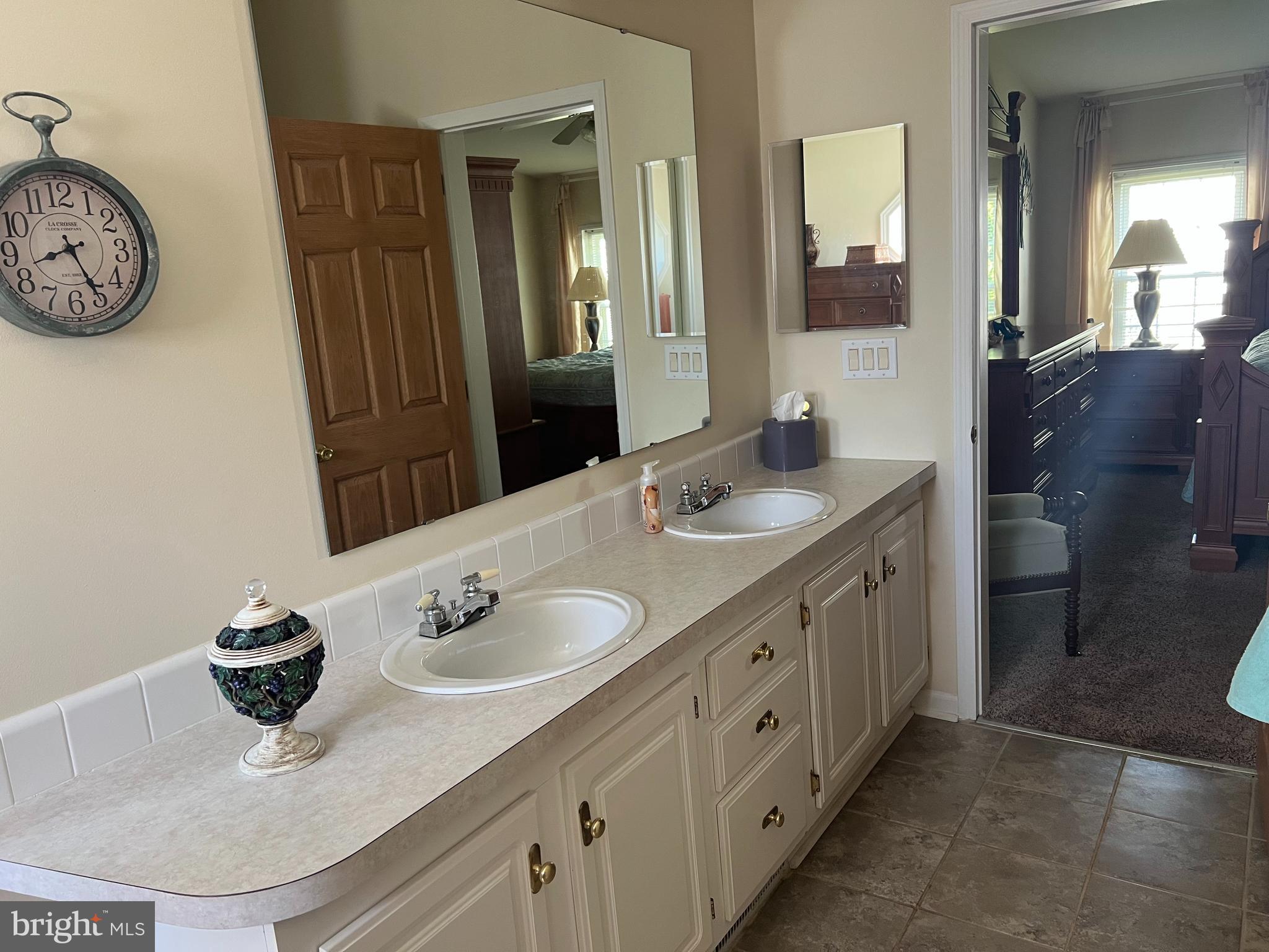 WILLOW RUN - Residential