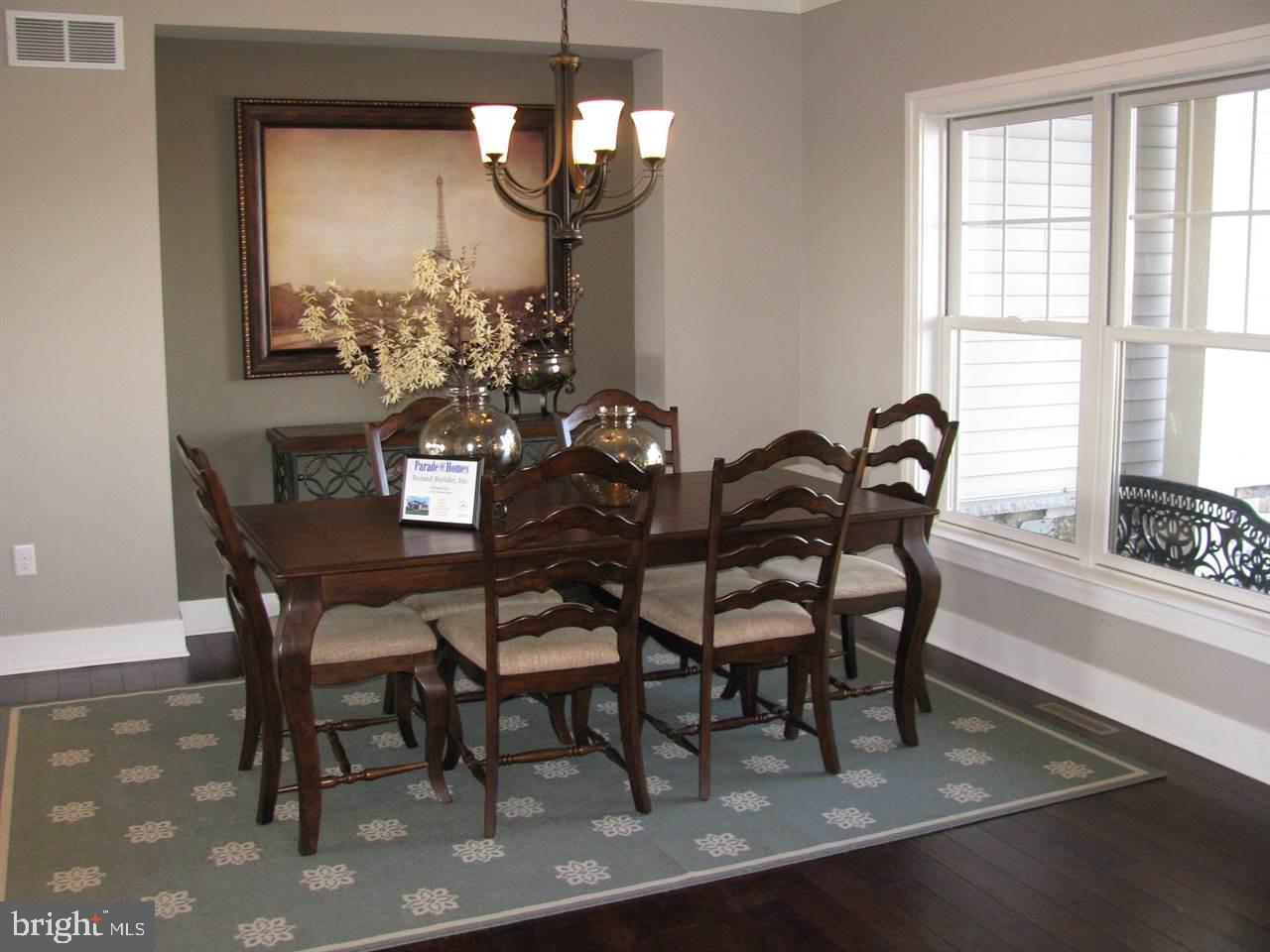 ORCHARD GLEN - Residential