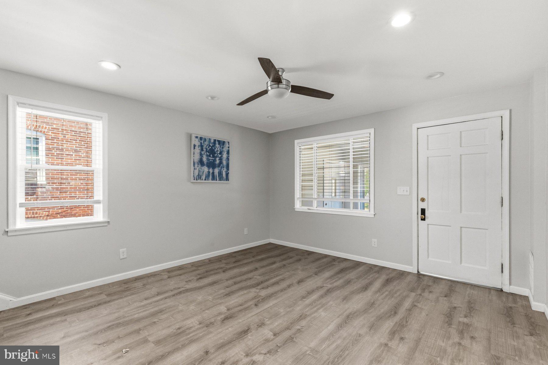 RIDGELEIGH - Residential