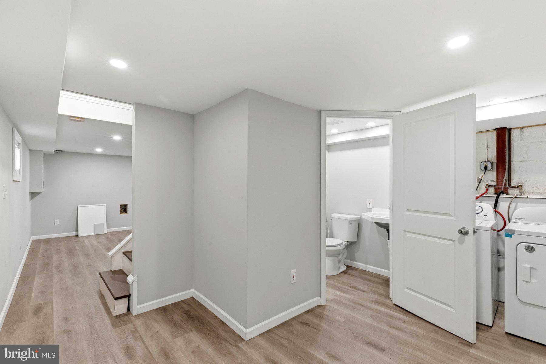 RIDGELEIGH - Residential