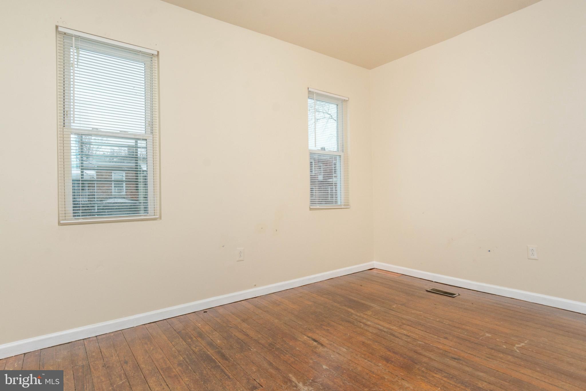 ROSEMONT - Residential