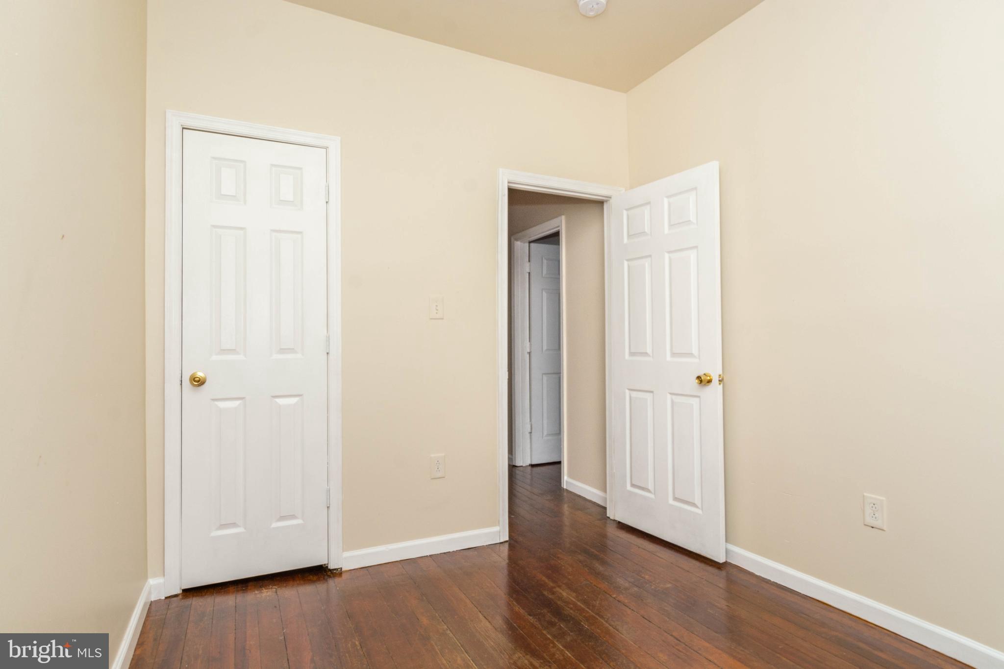 ROSEMONT - Residential