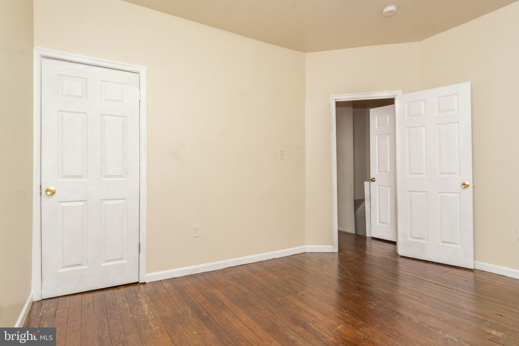 ROSEMONT - Residential