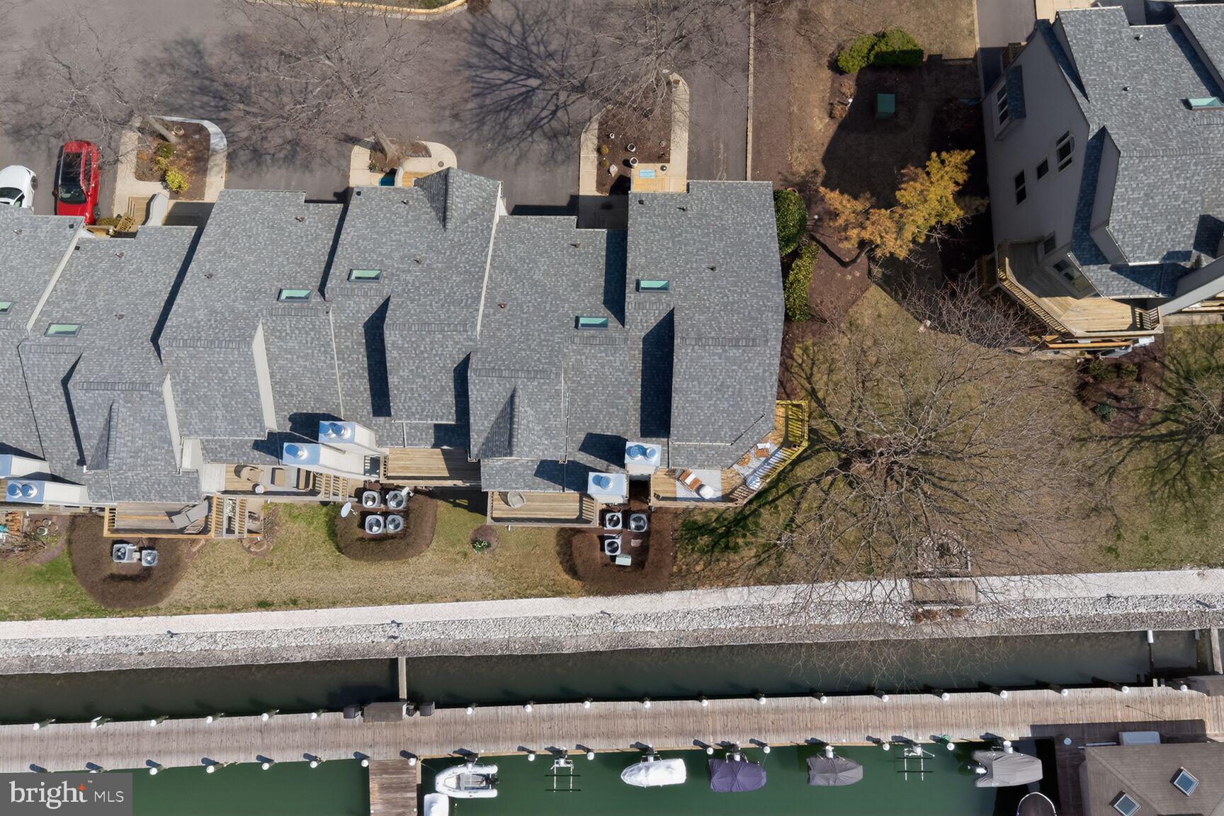 CHESAPEAKE HARBOUR - Residential