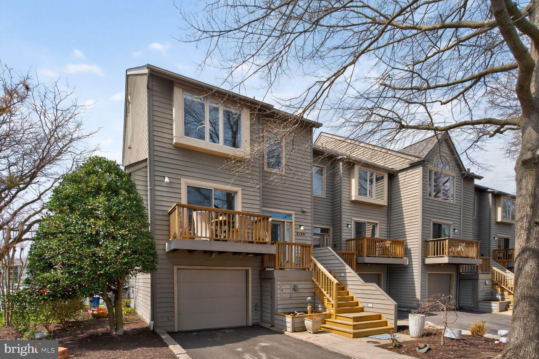 CHESAPEAKE HARBOUR - Residential