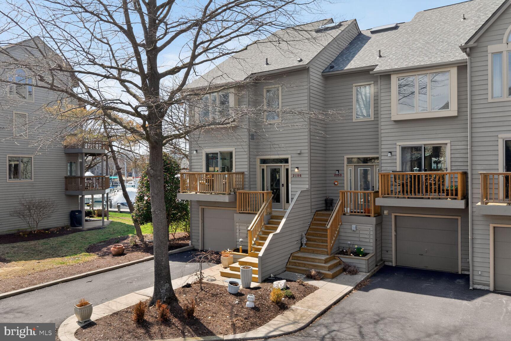 CHESAPEAKE HARBOUR - Residential