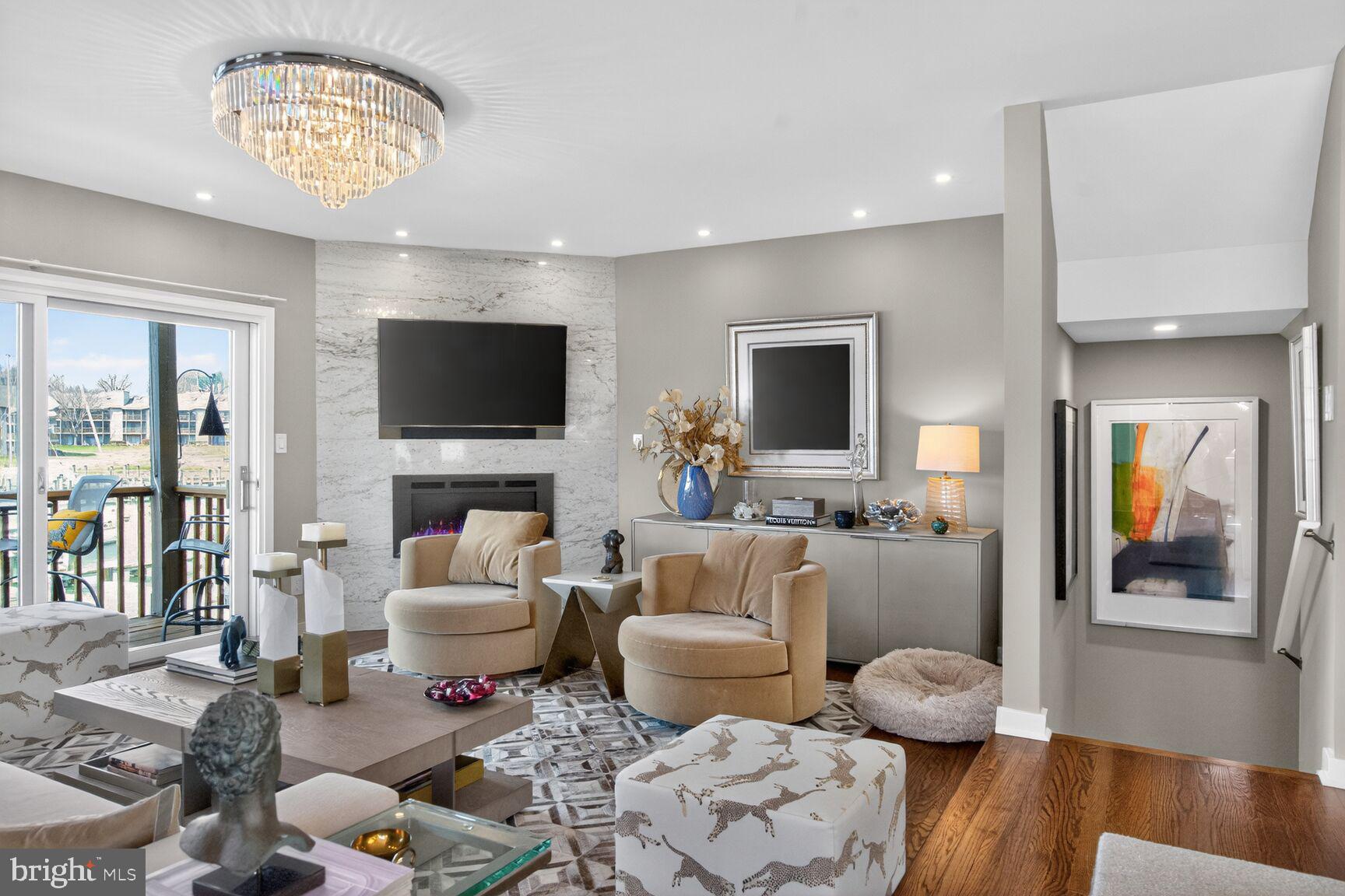 CHESAPEAKE HARBOUR - Residential