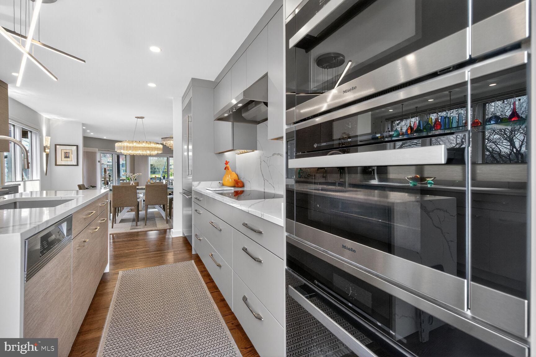 CHESAPEAKE HARBOUR - Residential