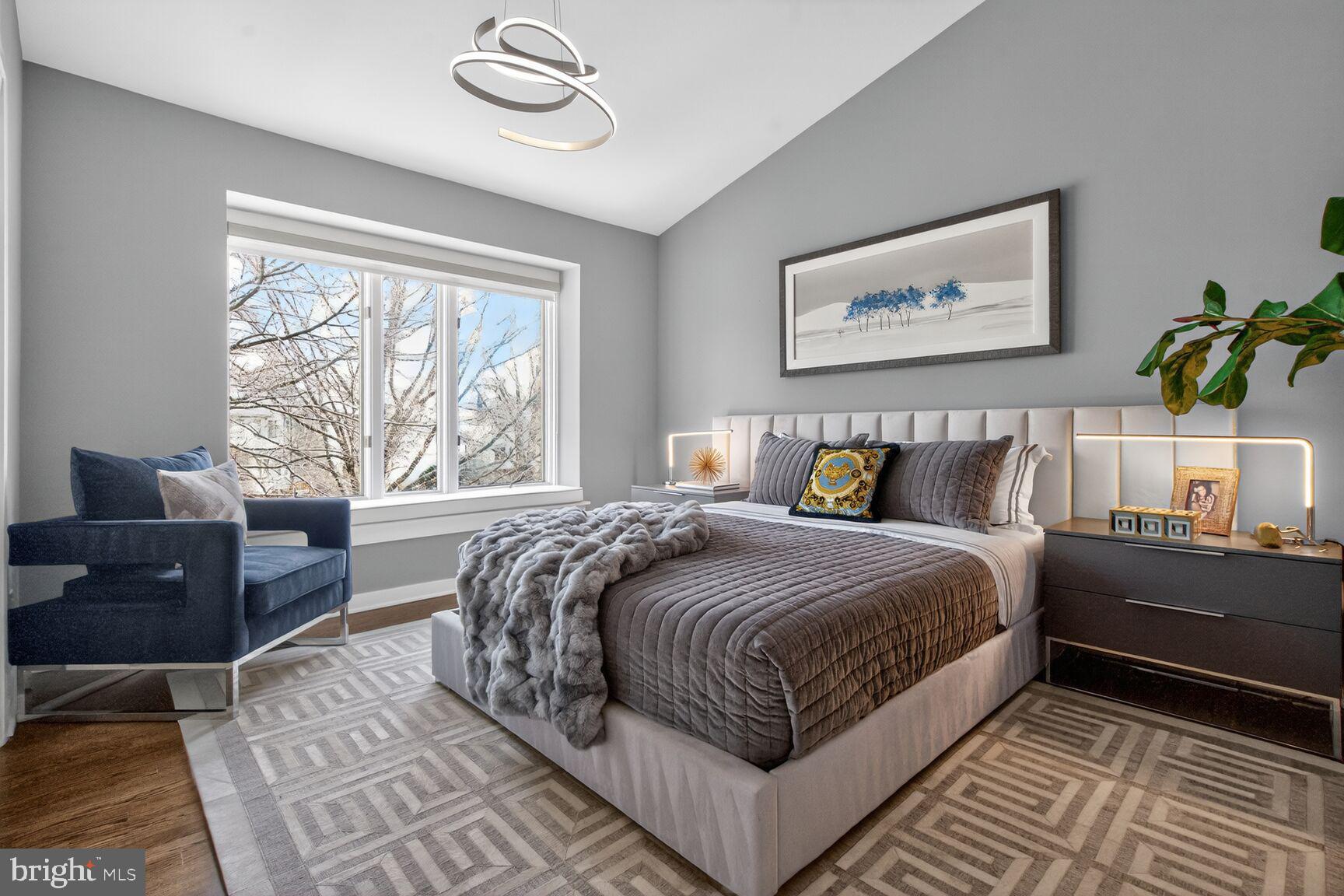 CHESAPEAKE HARBOUR - Residential