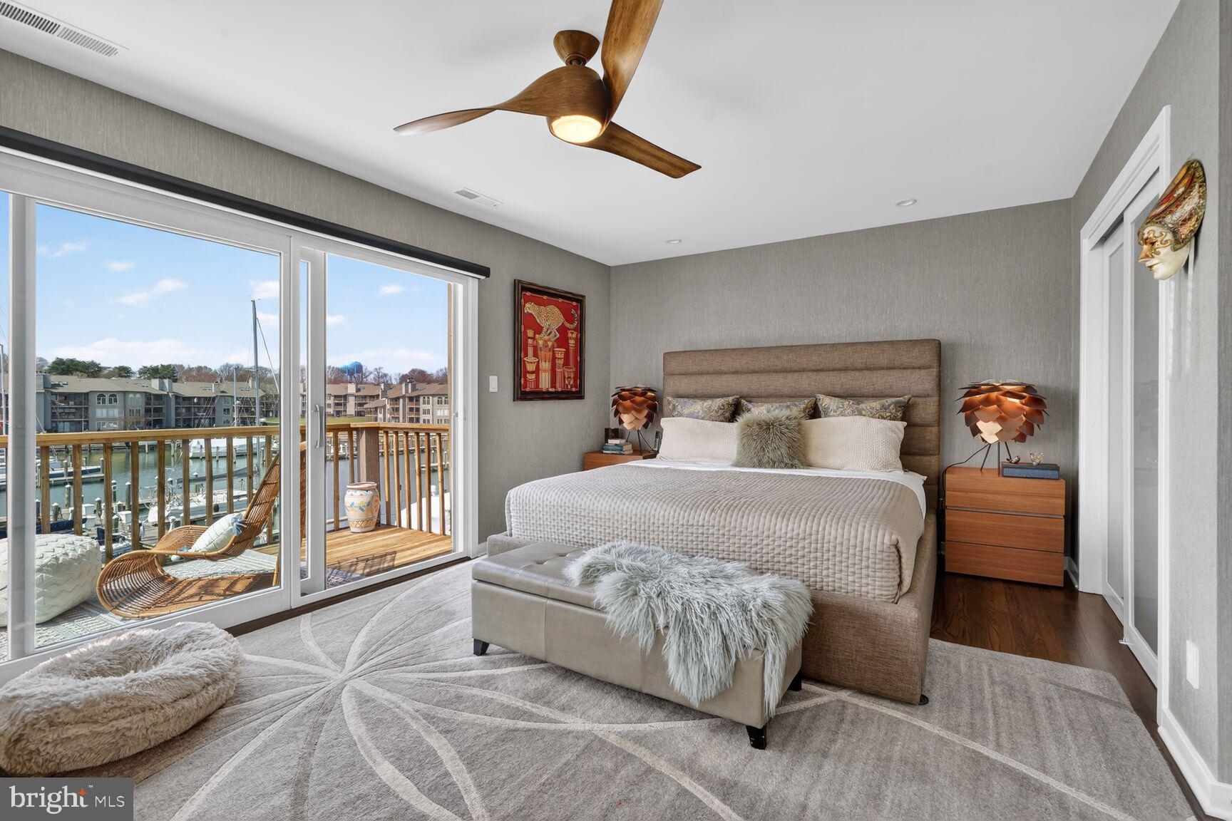 CHESAPEAKE HARBOUR - Residential