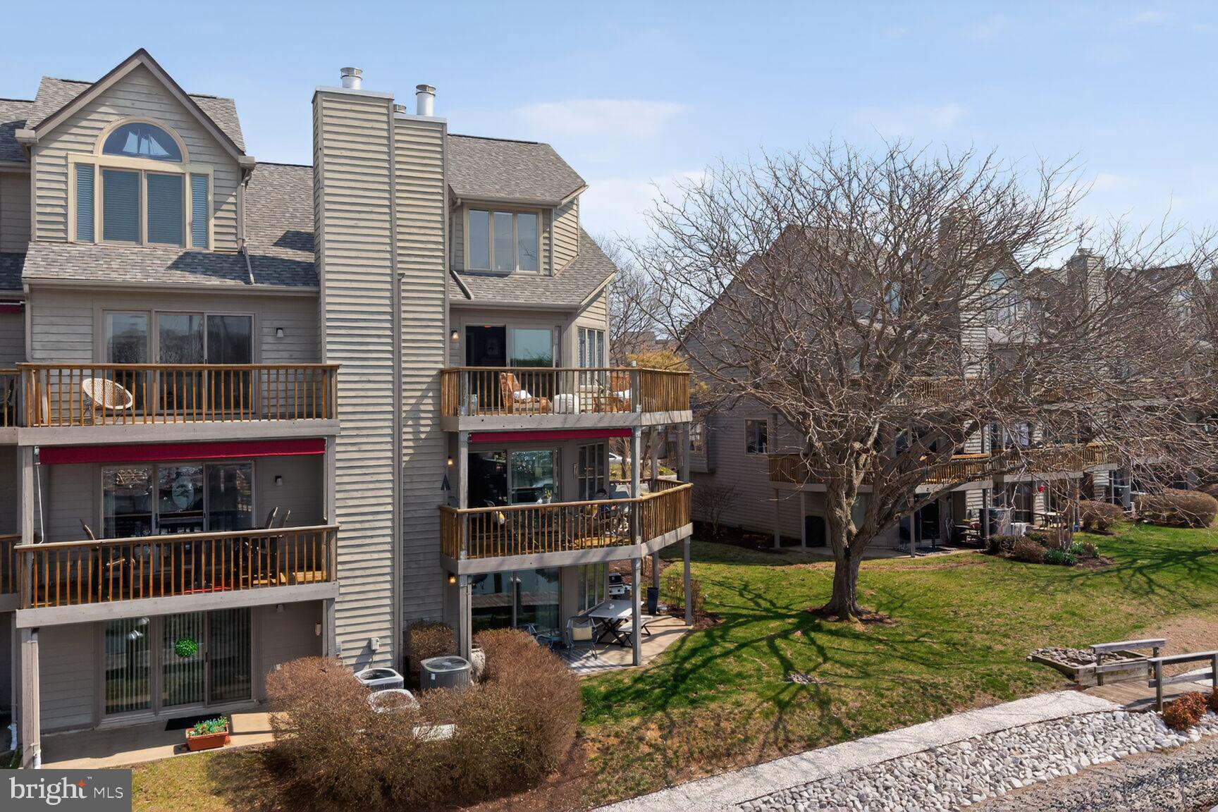 CHESAPEAKE HARBOUR - Residential