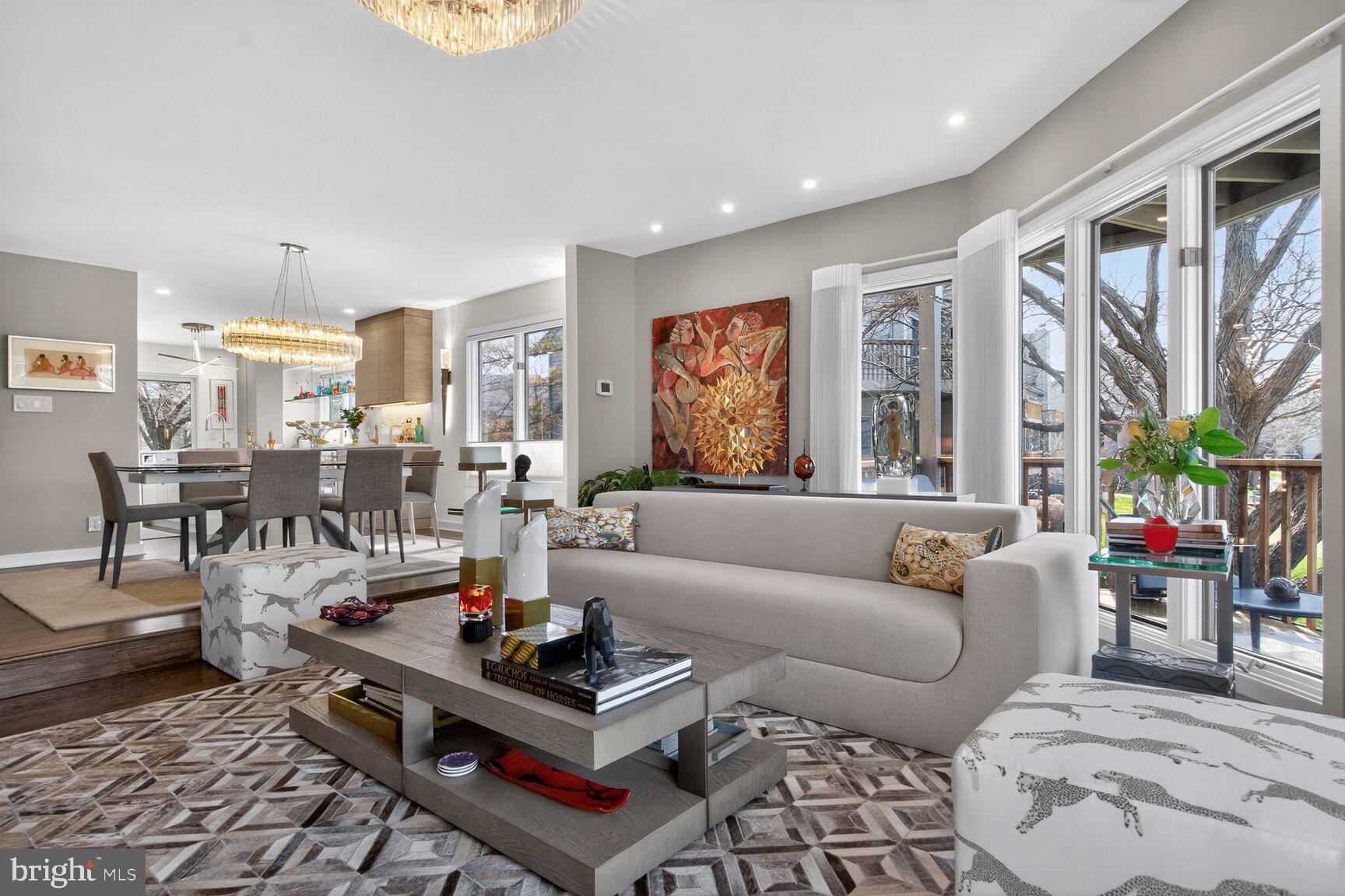 CHESAPEAKE HARBOUR - Residential