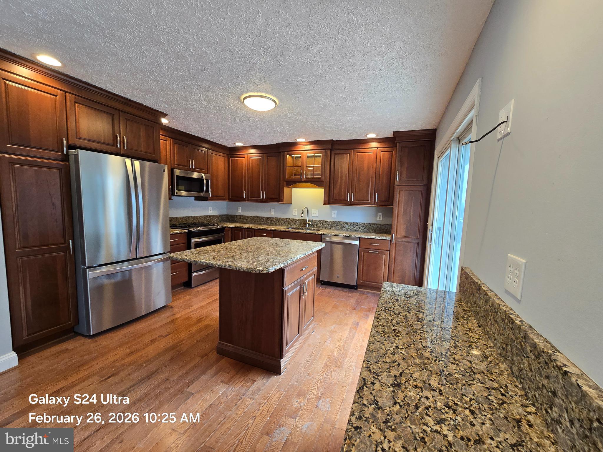 ABERDEEN HILLS - Residential