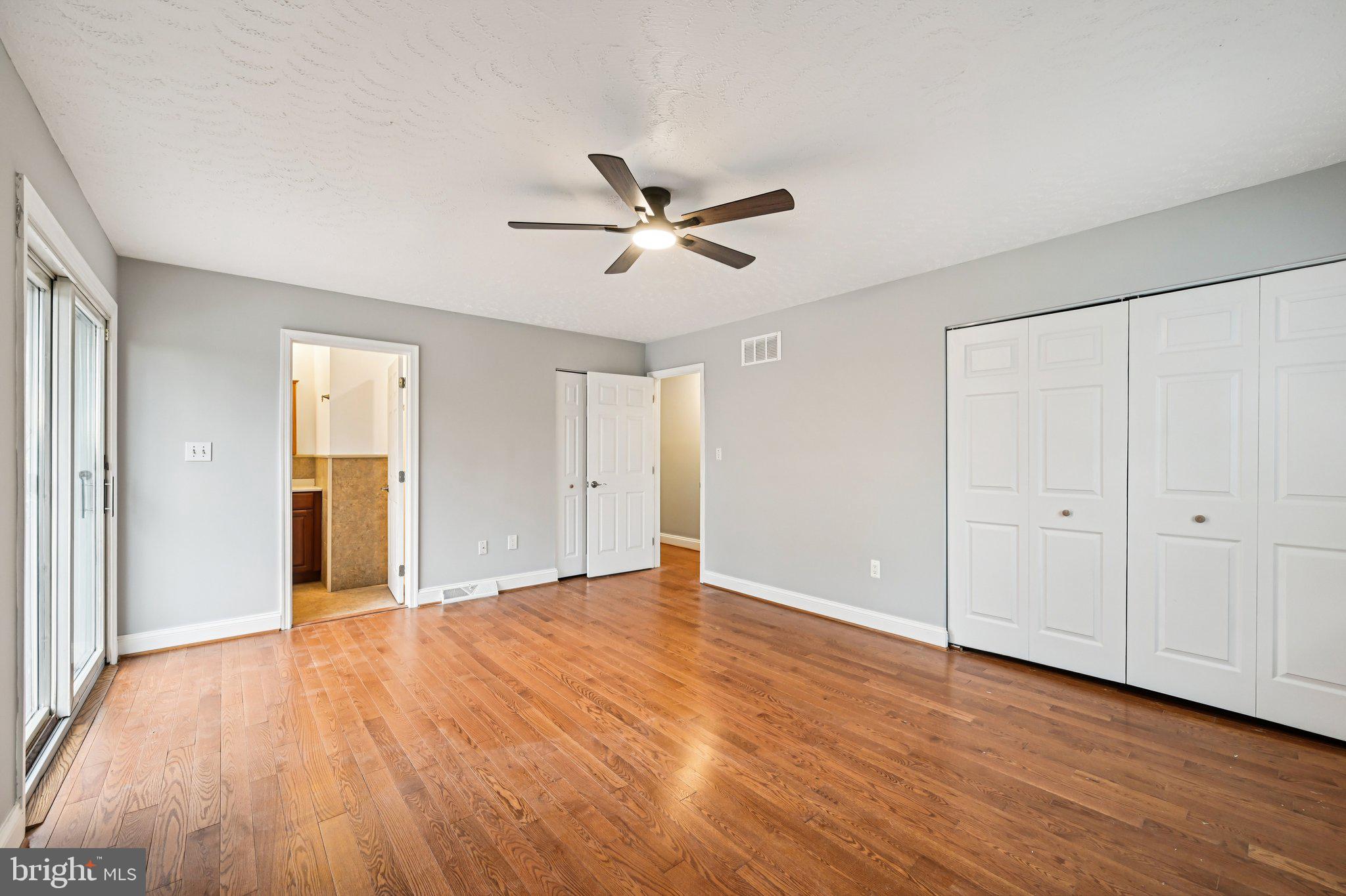 ABERDEEN HILLS - Residential