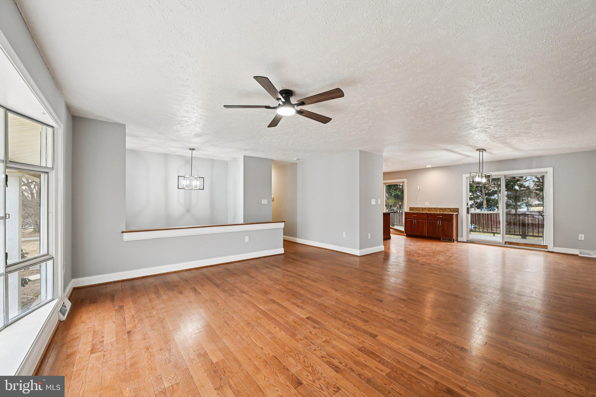 ABERDEEN HILLS - Residential