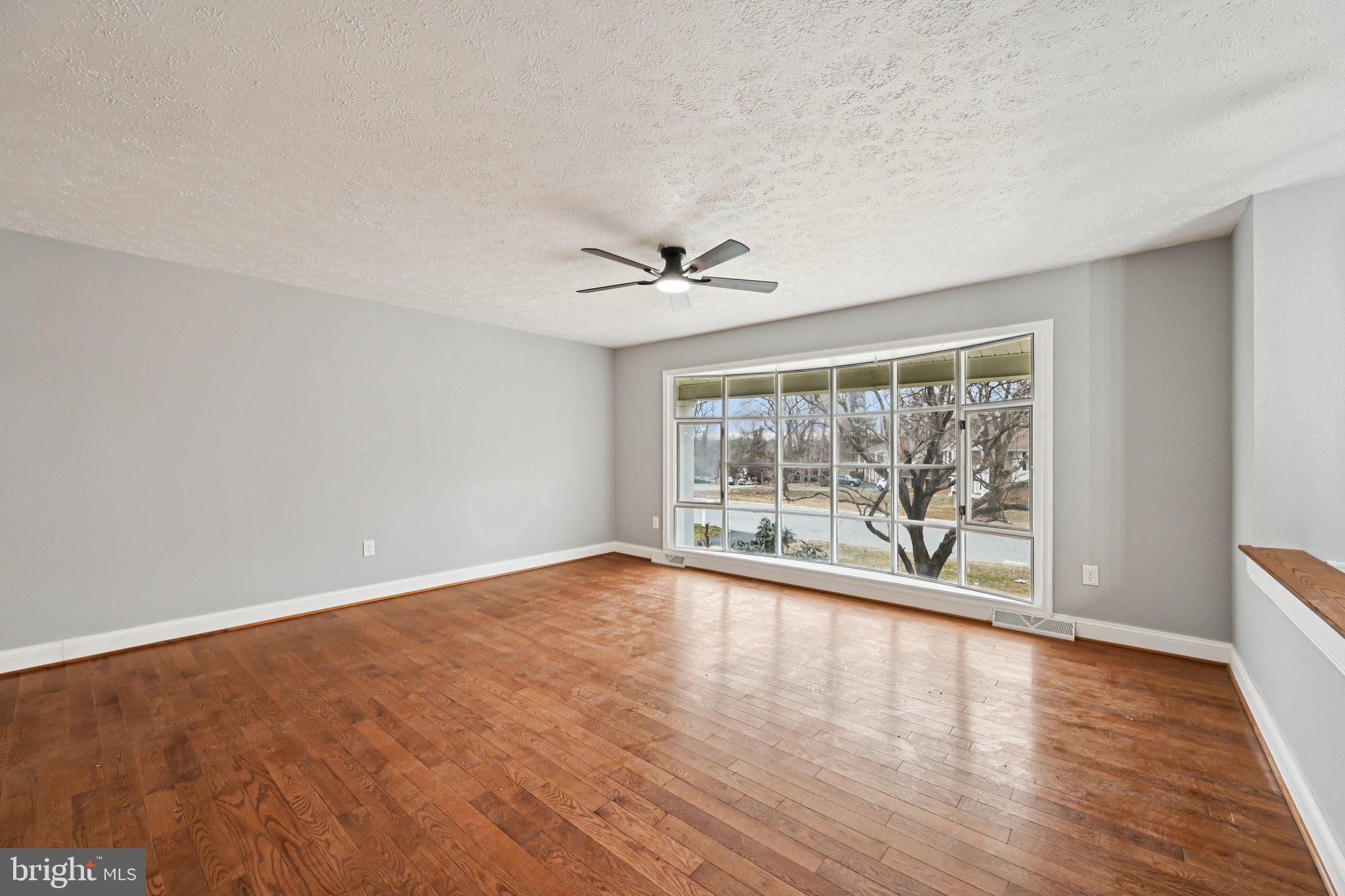 ABERDEEN HILLS - Residential