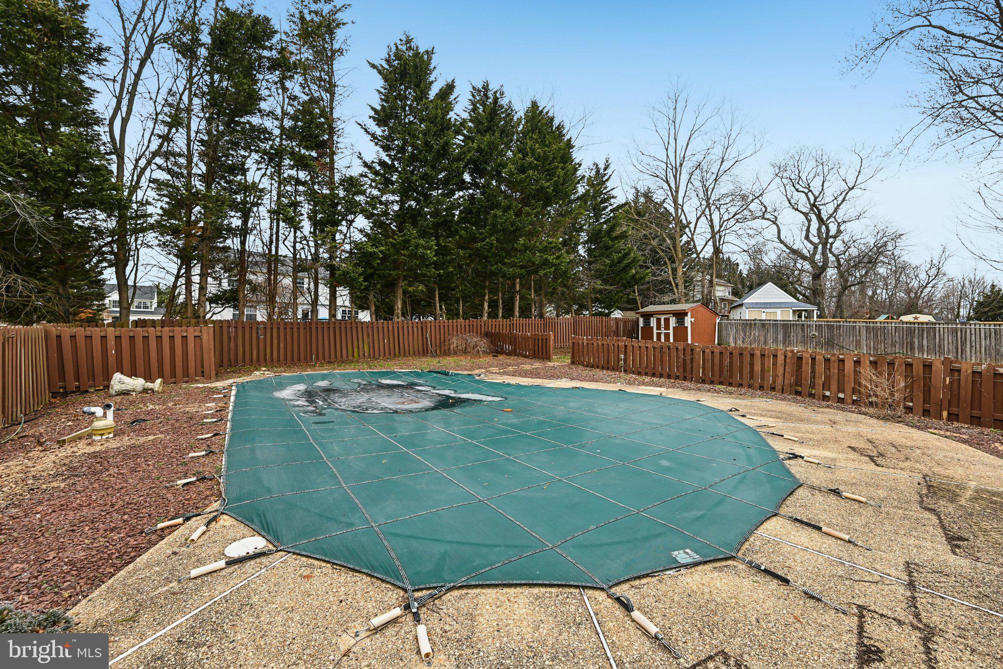 ABERDEEN HILLS - Residential