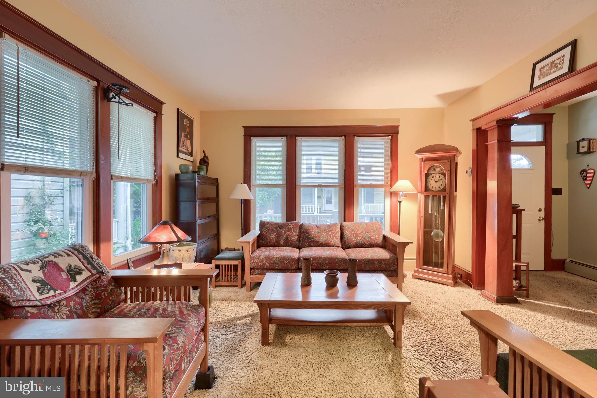 26 W LEMON STREET