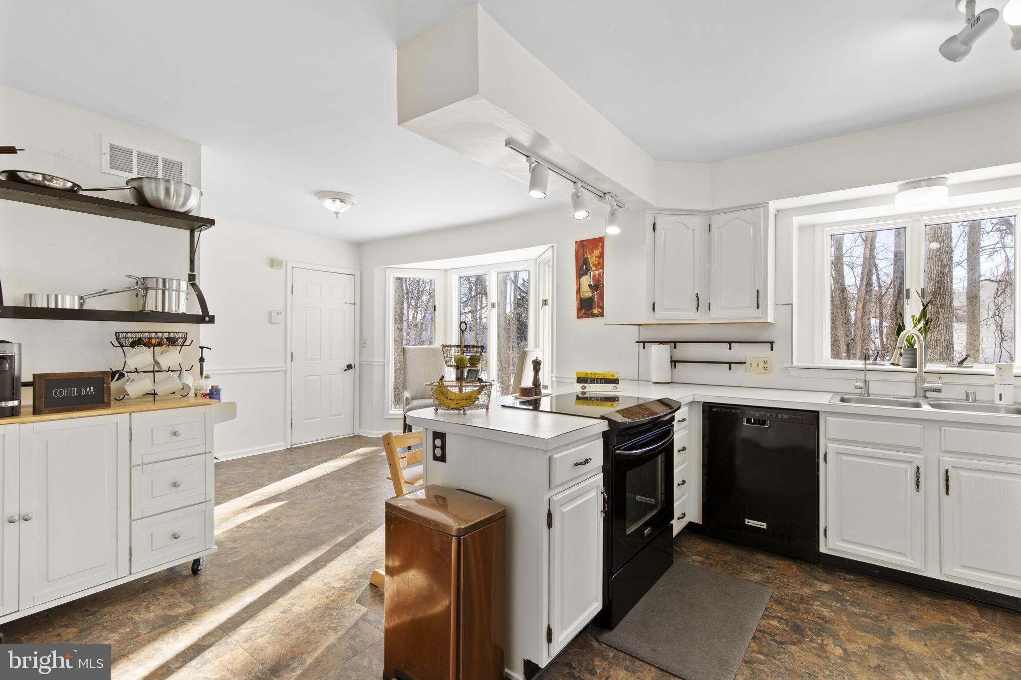 CANNONSHIRE - Residential