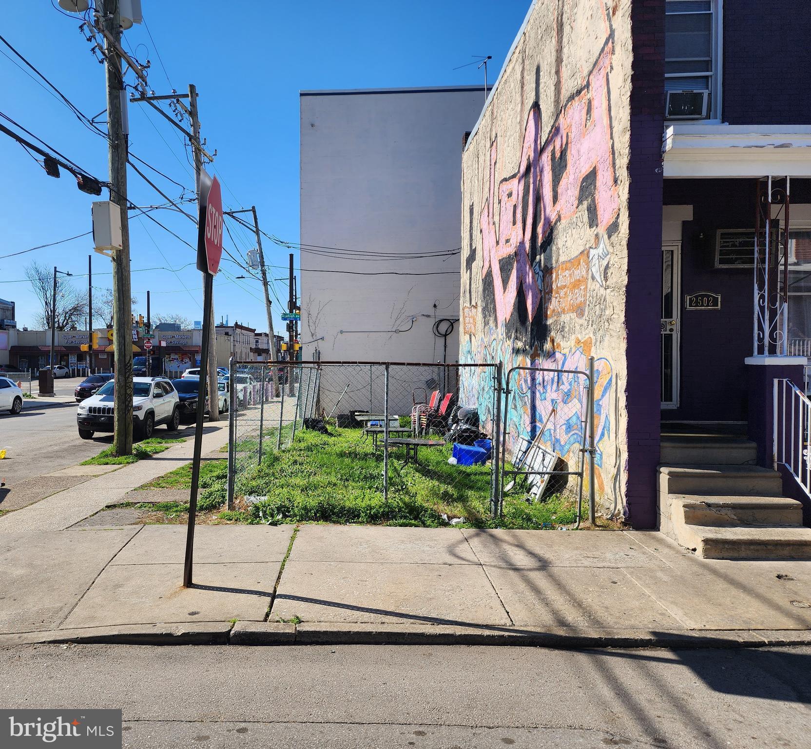 2502 W STERNER STREET