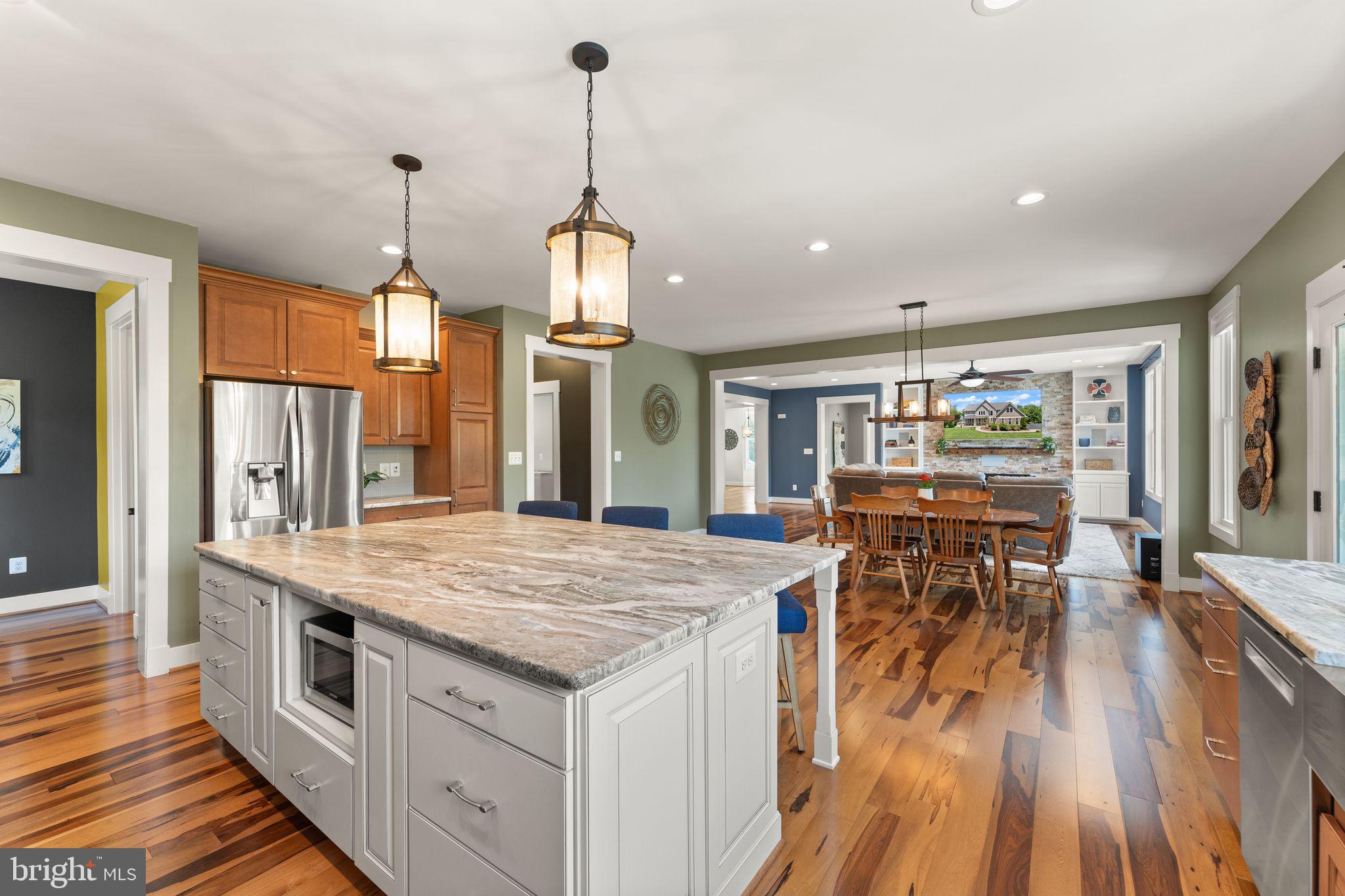 MOORCONES - Residential