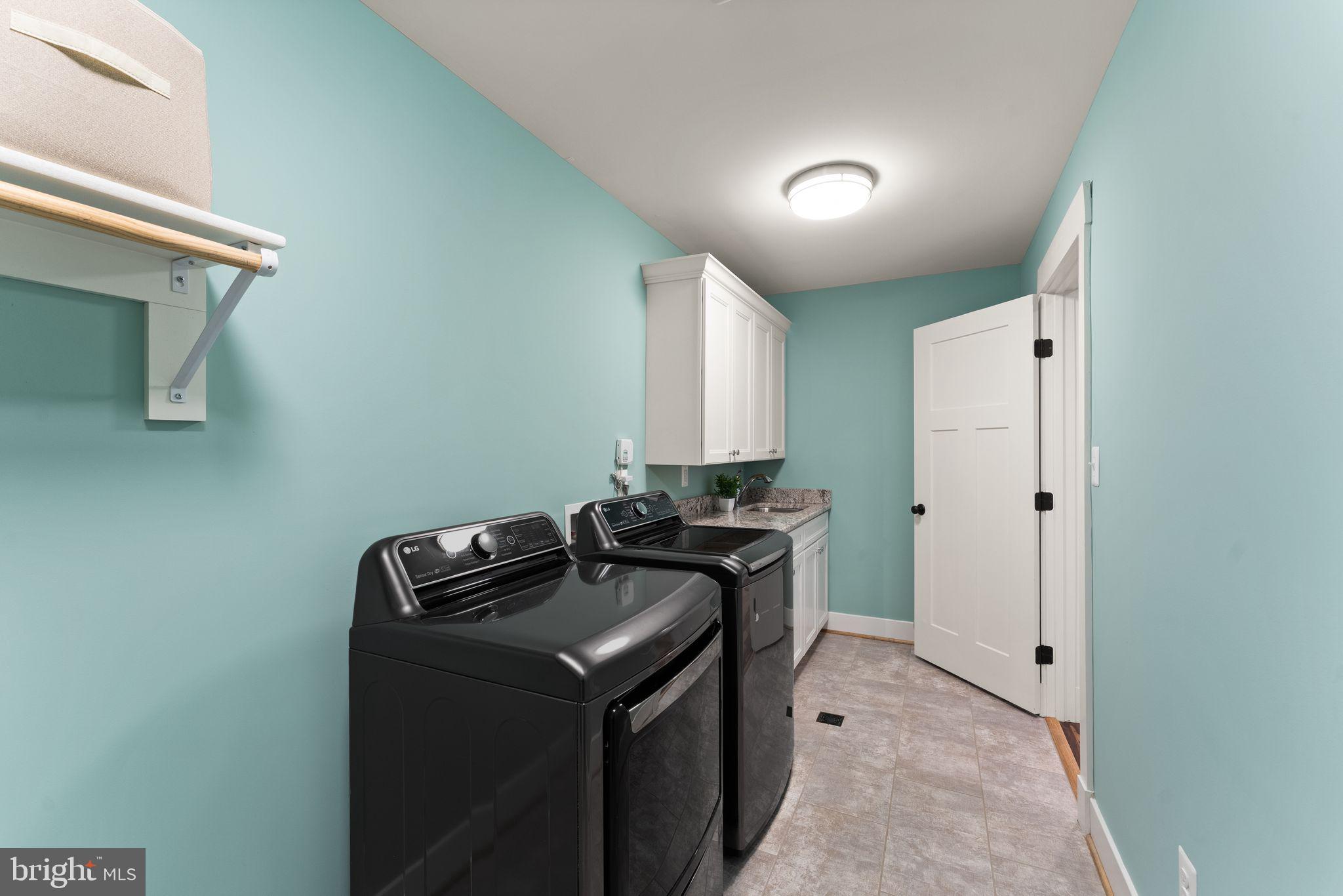 MOORCONES - Residential