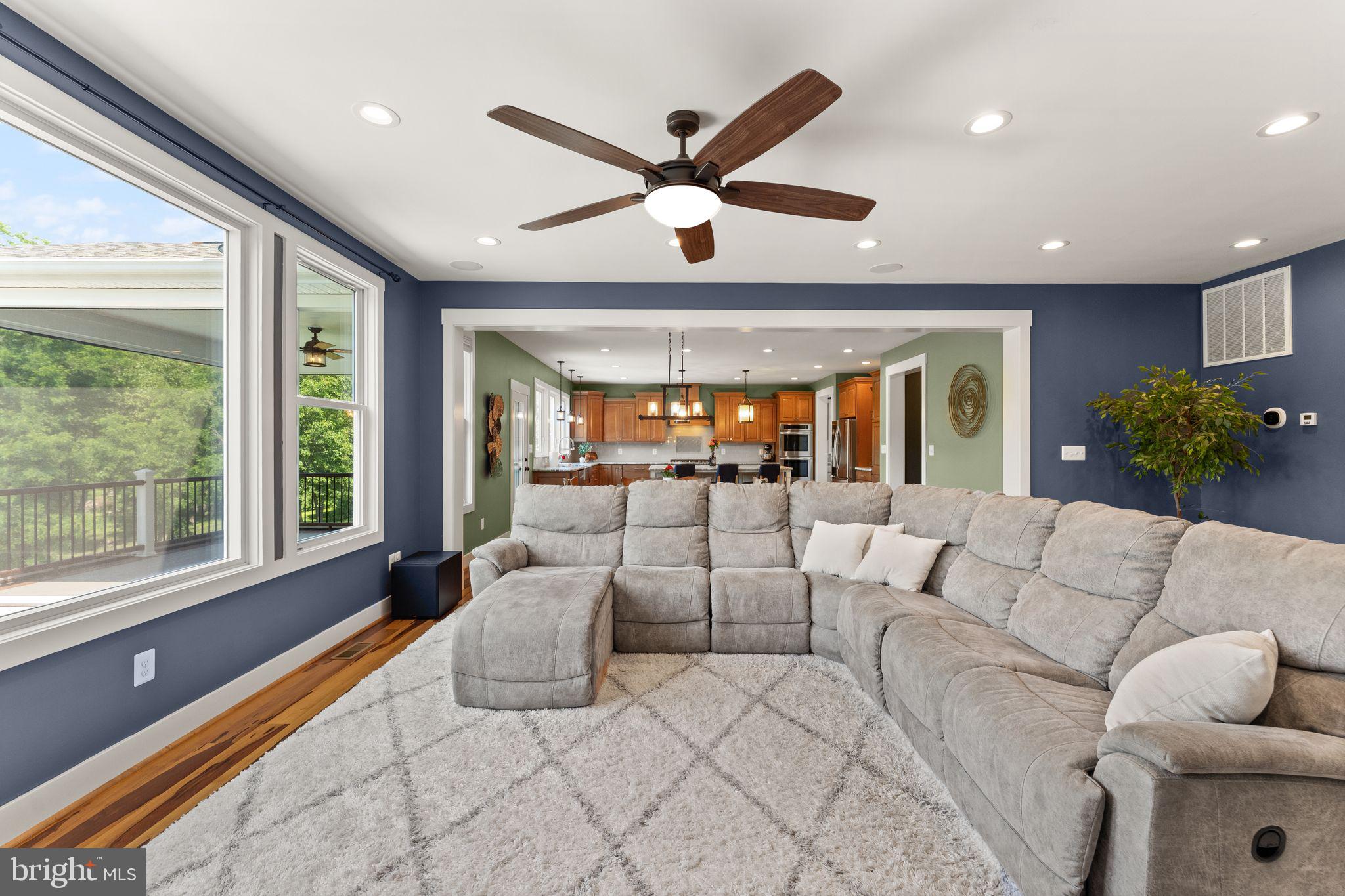 MOORCONES - Residential