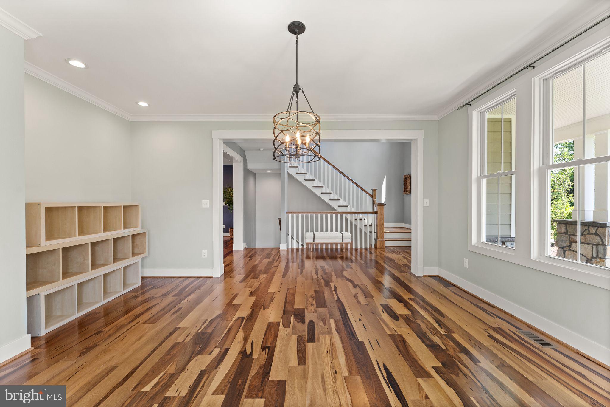 MOORCONES - Residential