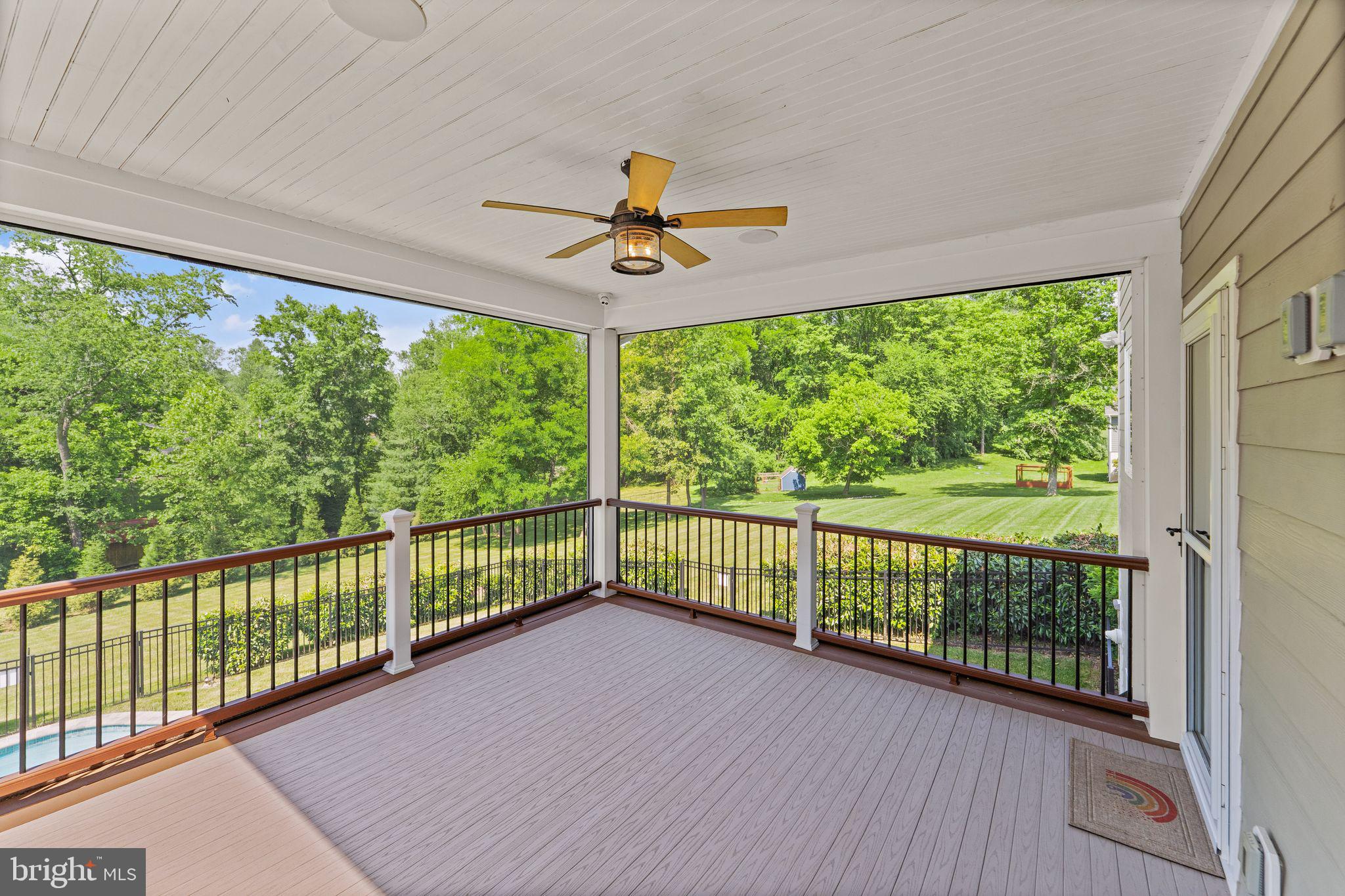 MOORCONES - Residential