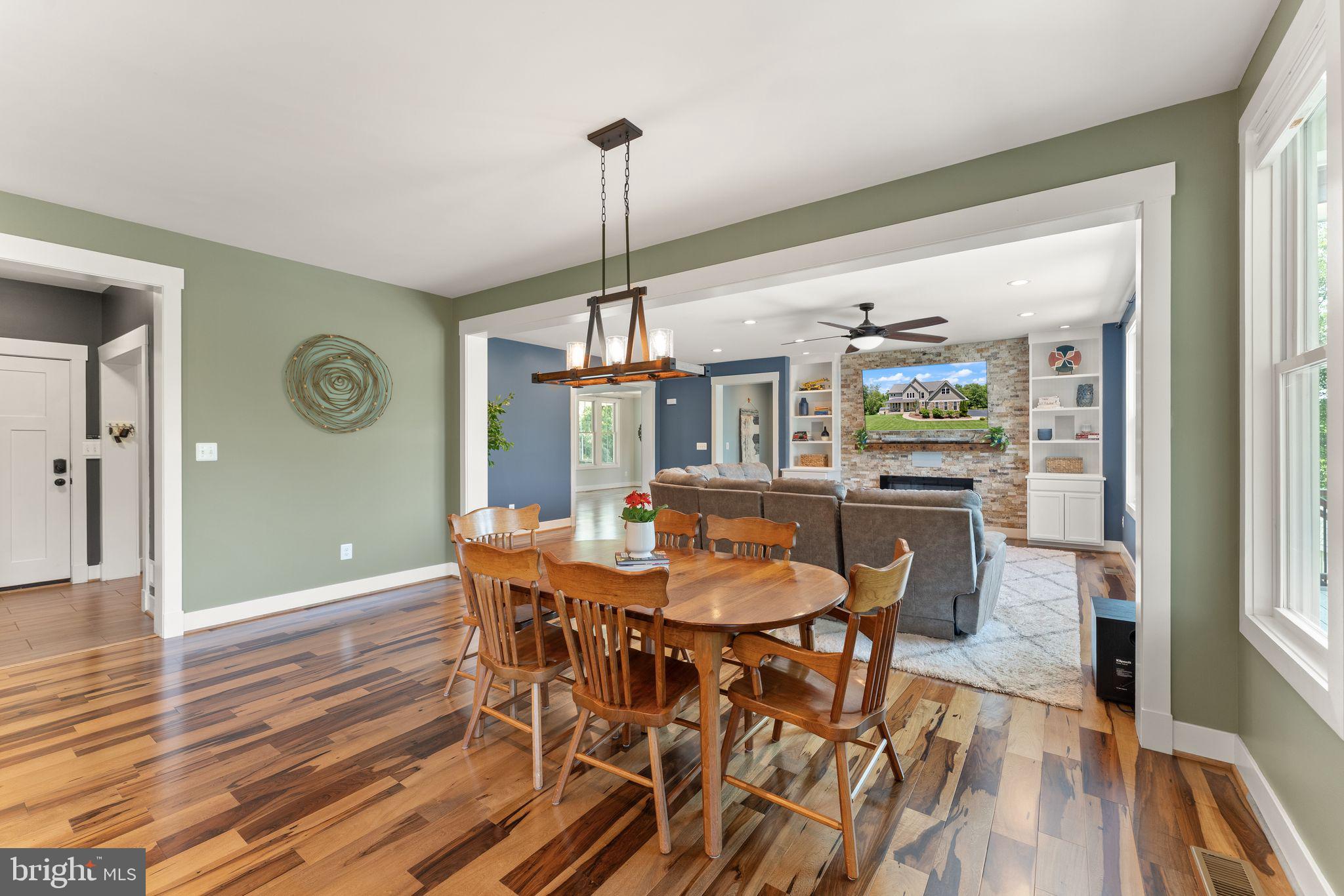 MOORCONES - Residential