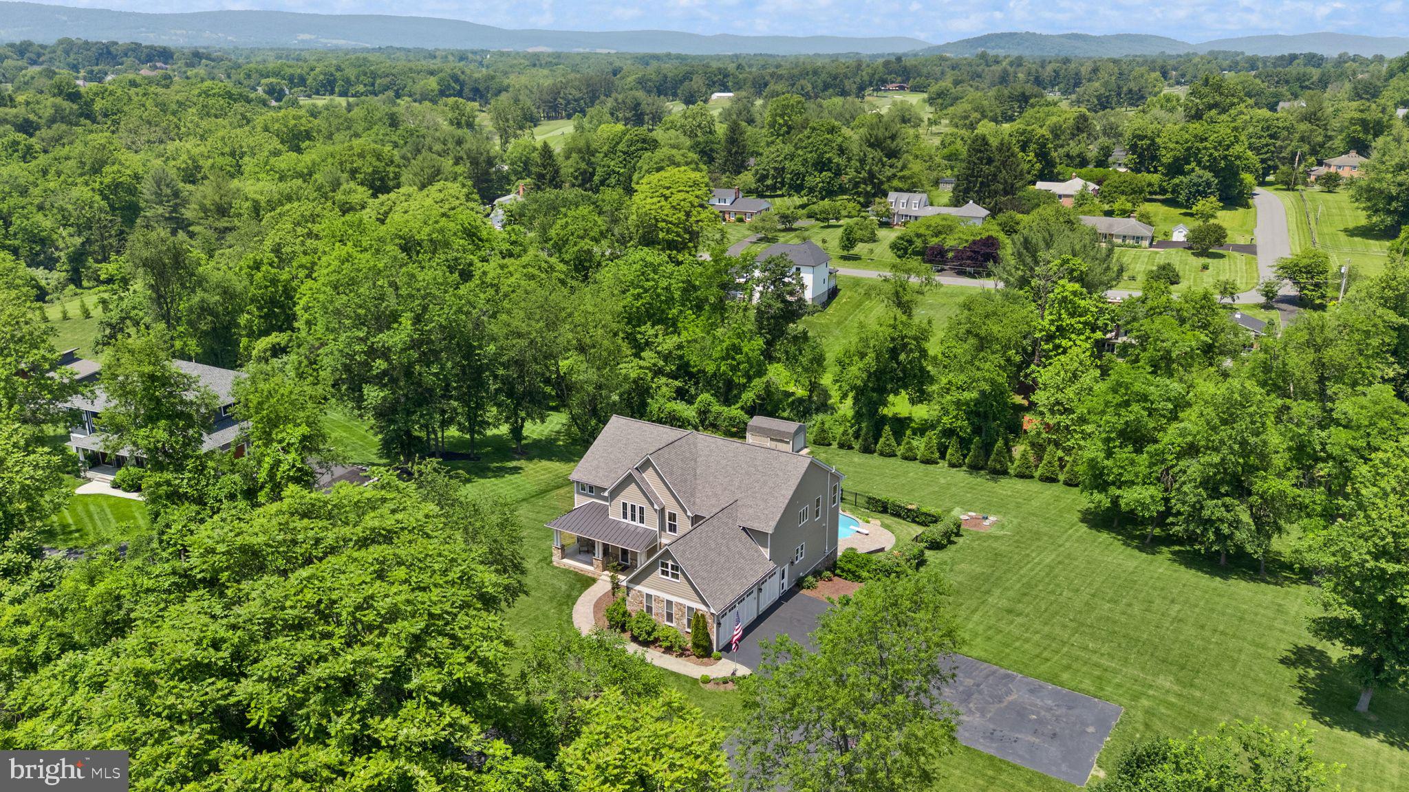 MOORCONES - Residential