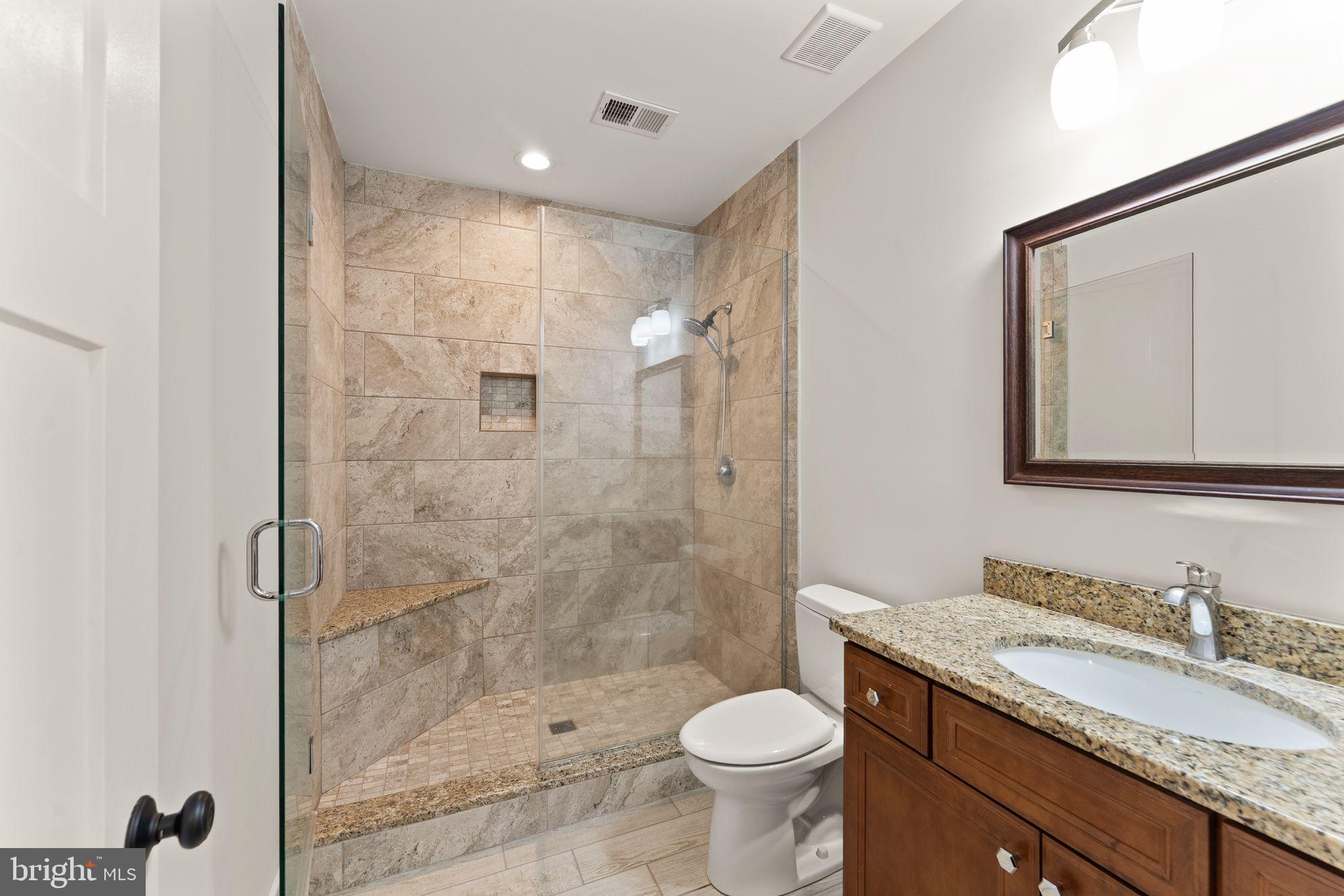 MOORCONES - Residential