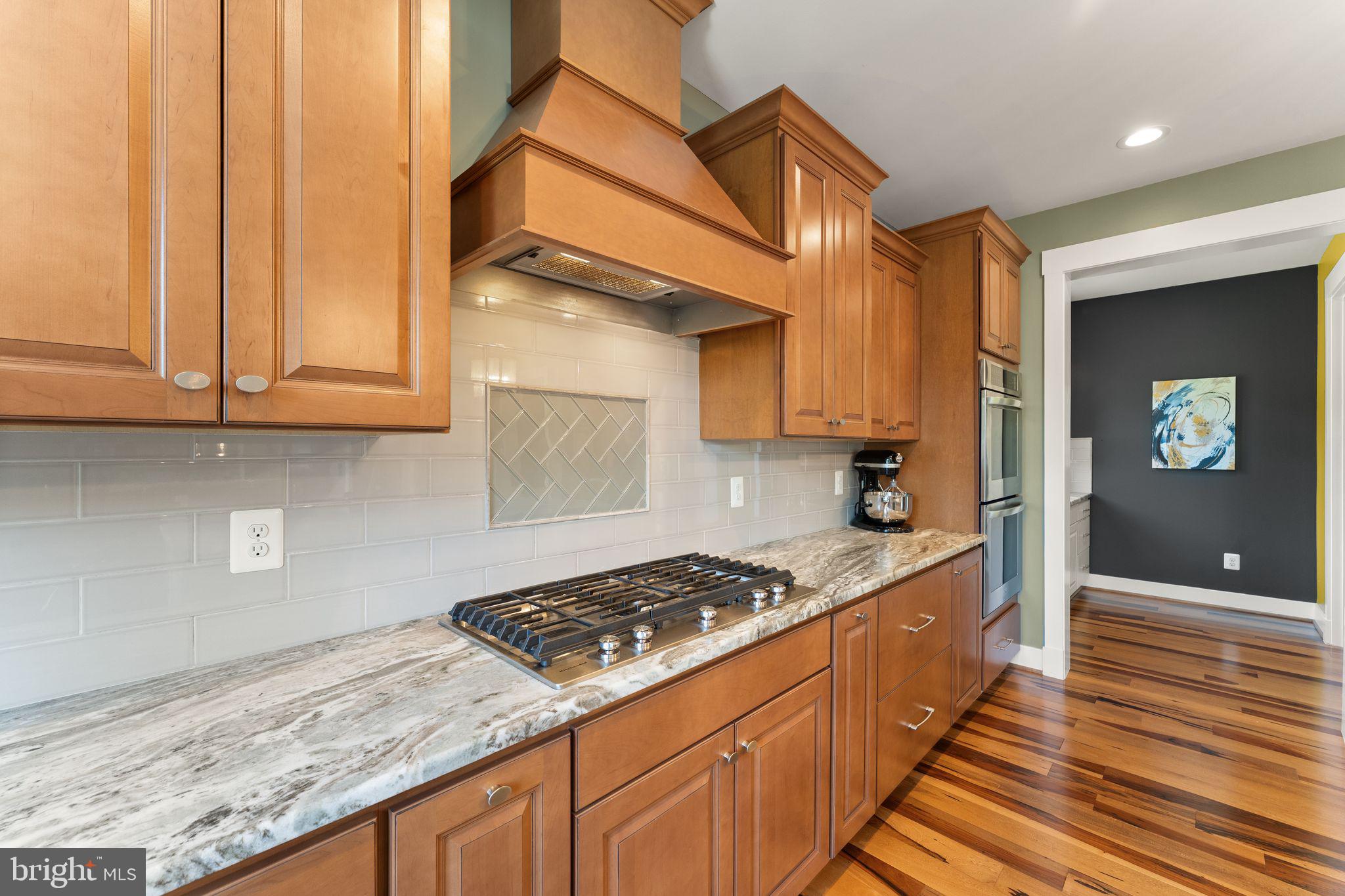 MOORCONES - Residential