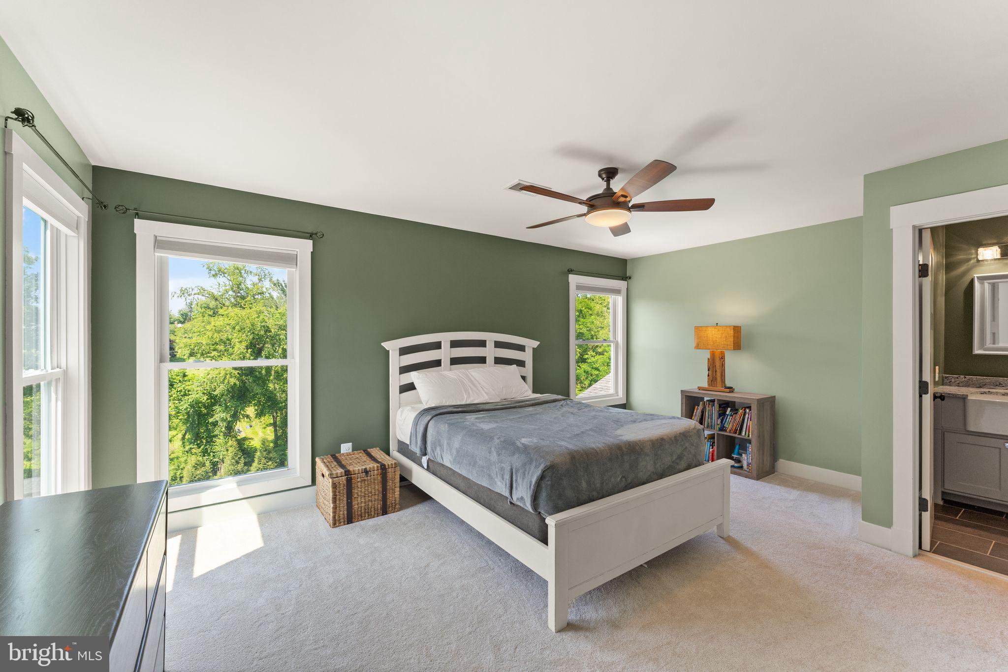 MOORCONES - Residential