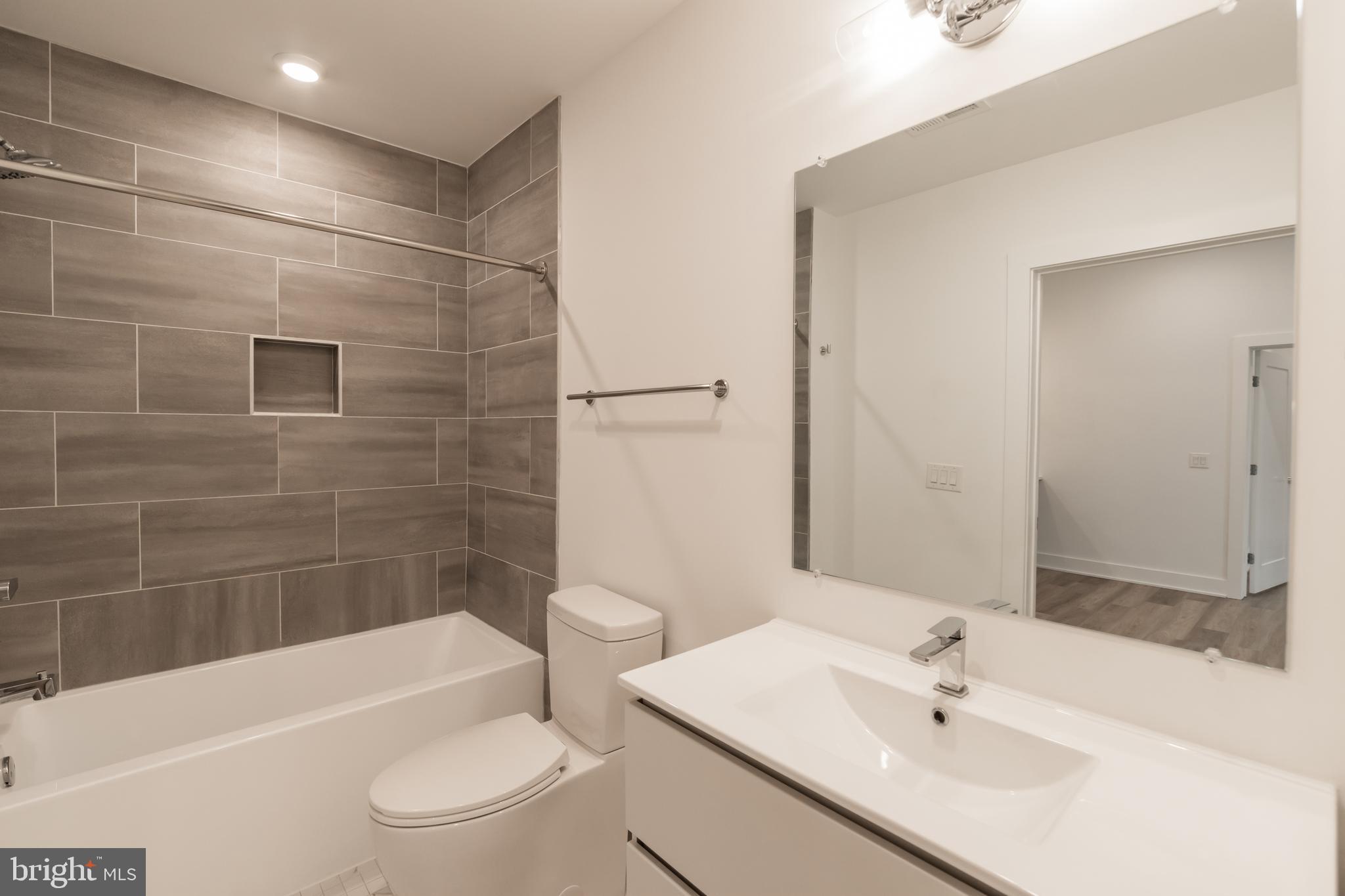 GERMANTOWN - Residential Lease