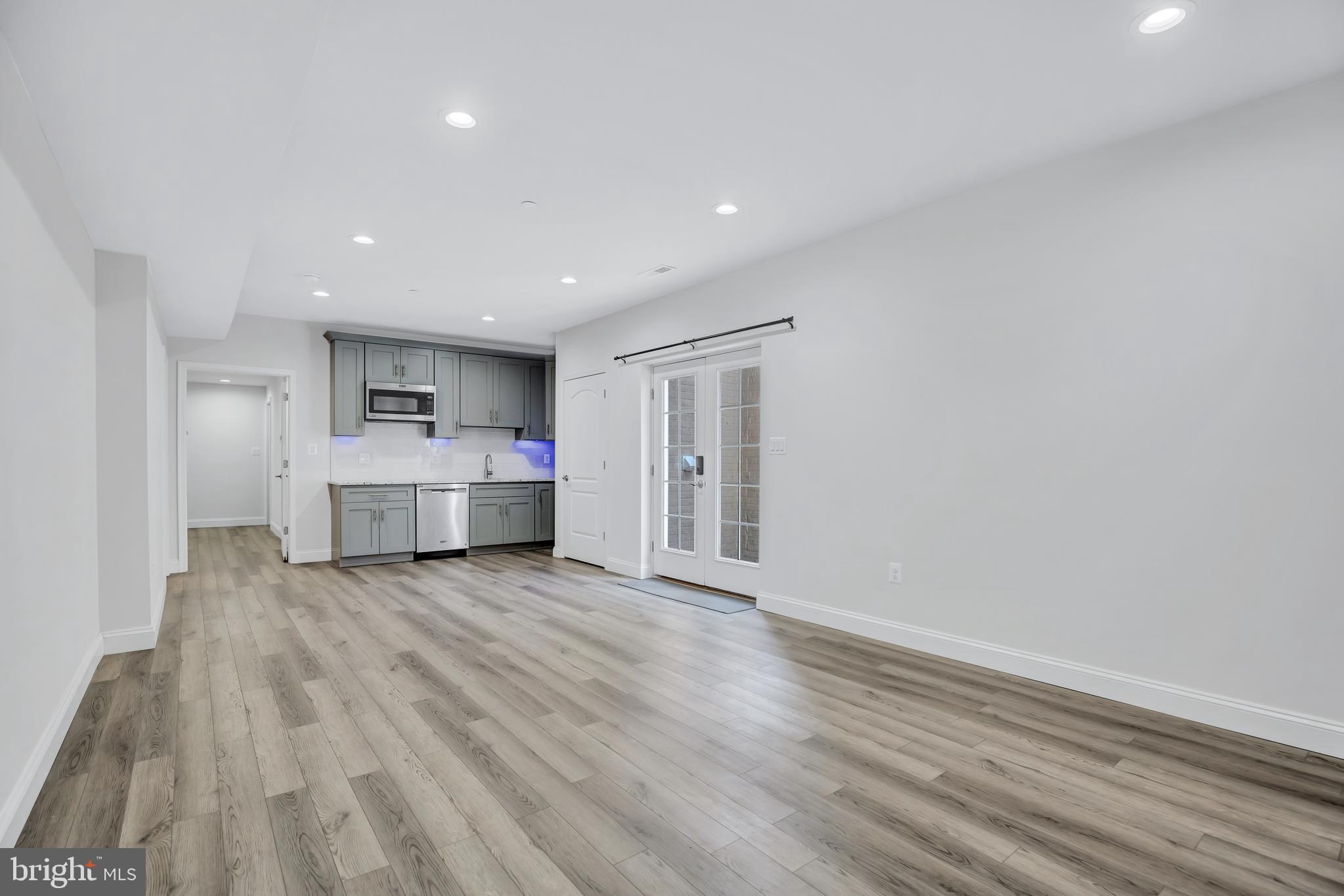 NORTH BETHESDA GROVE - Residential