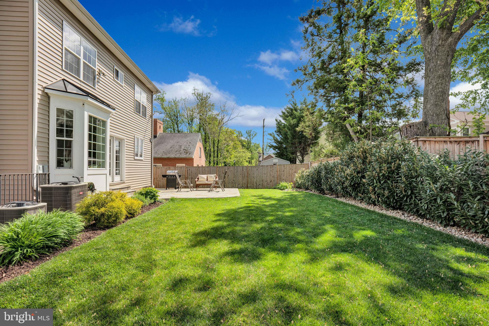 NORTH BETHESDA GROVE - Residential