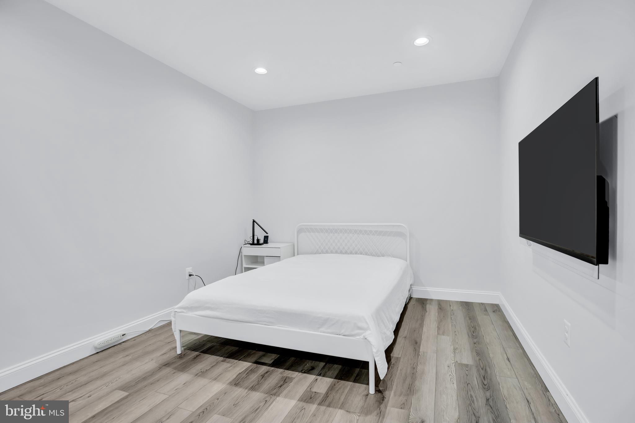 NORTH BETHESDA GROVE - Residential