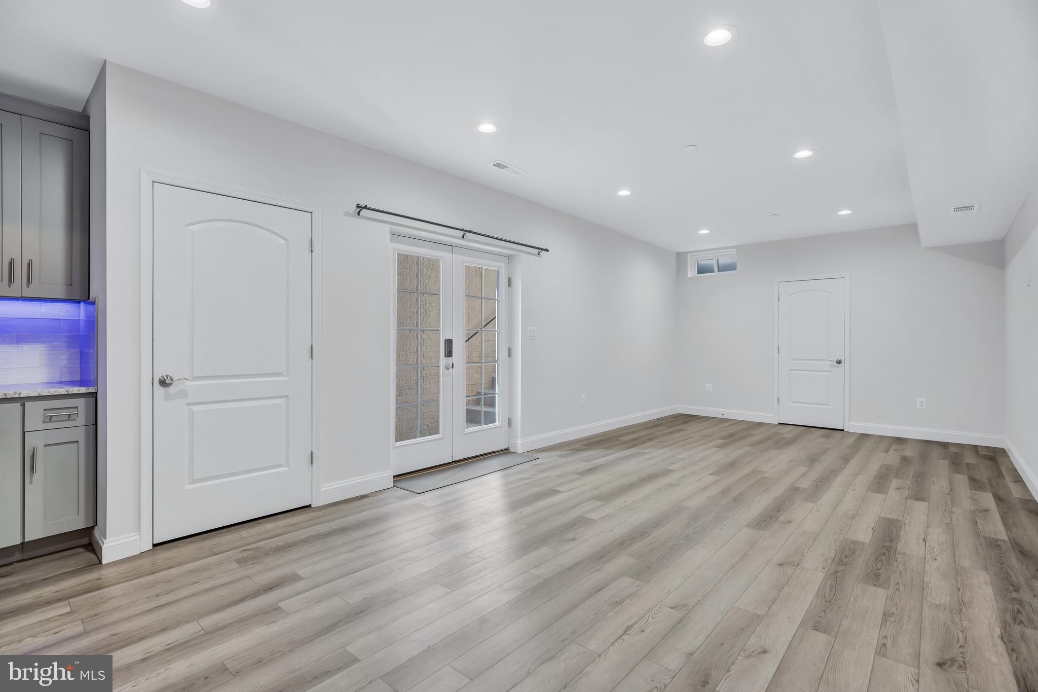 NORTH BETHESDA GROVE - Residential