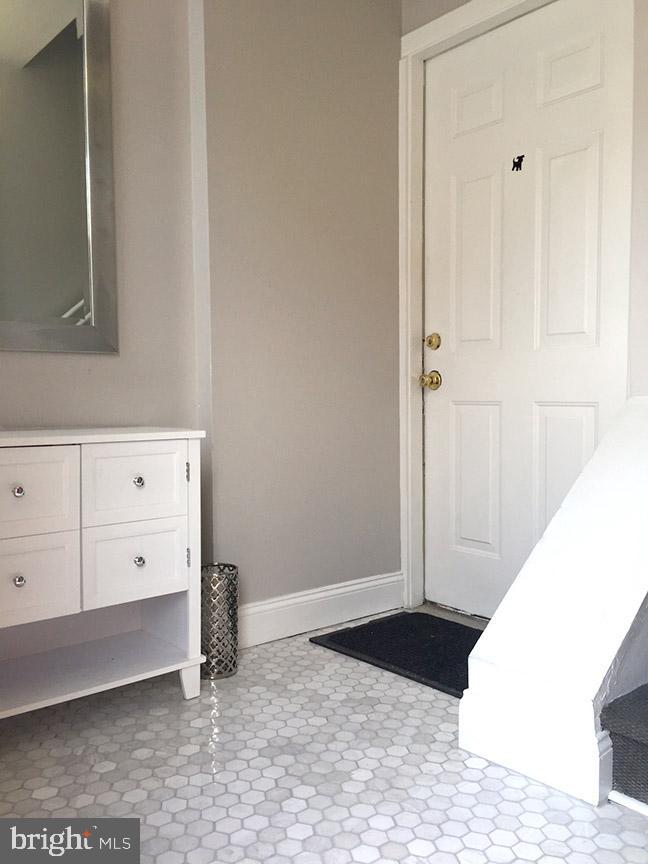 2340 CHRISTIAN STREET