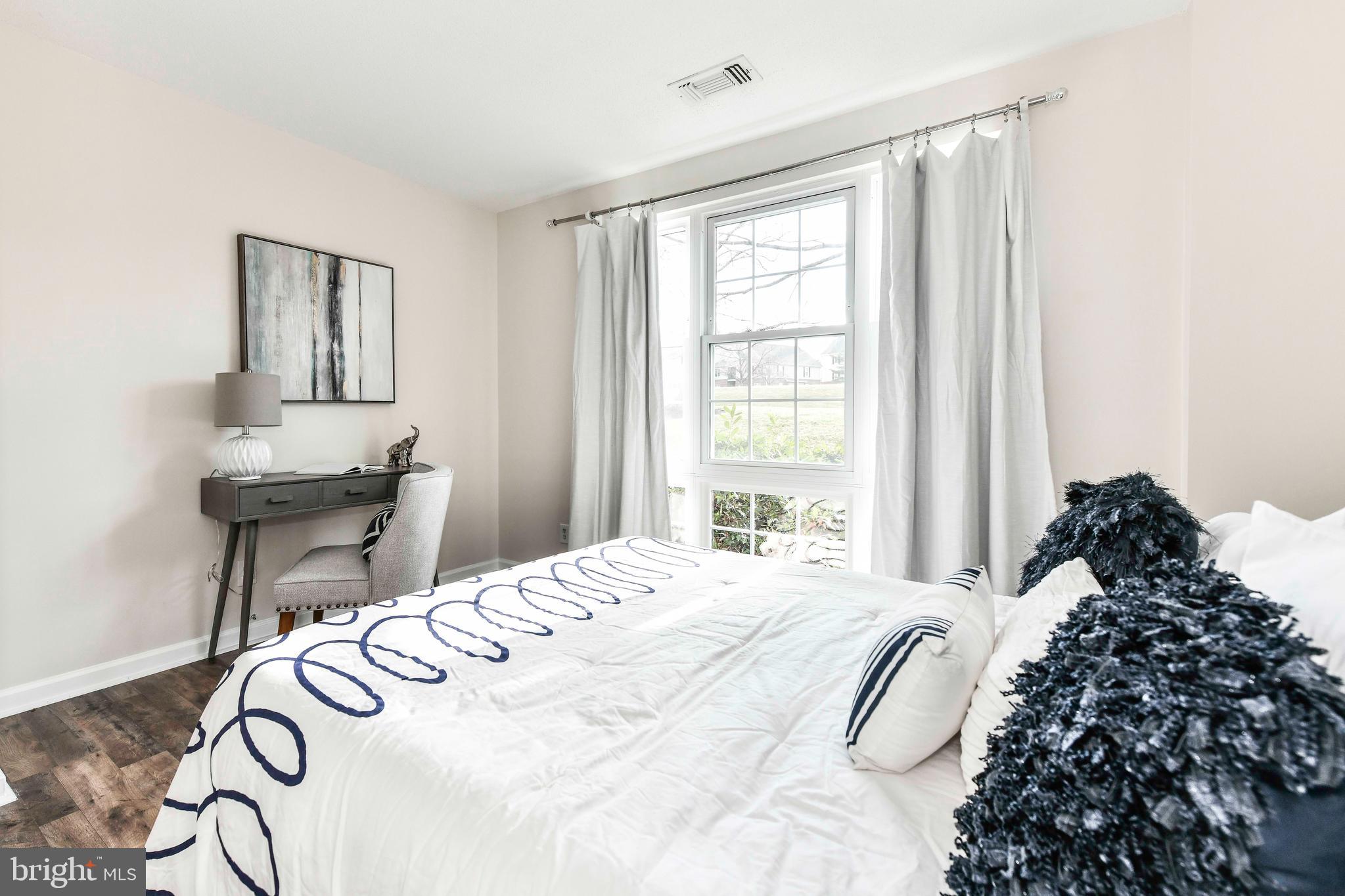 SOUTH GLEN - Residential