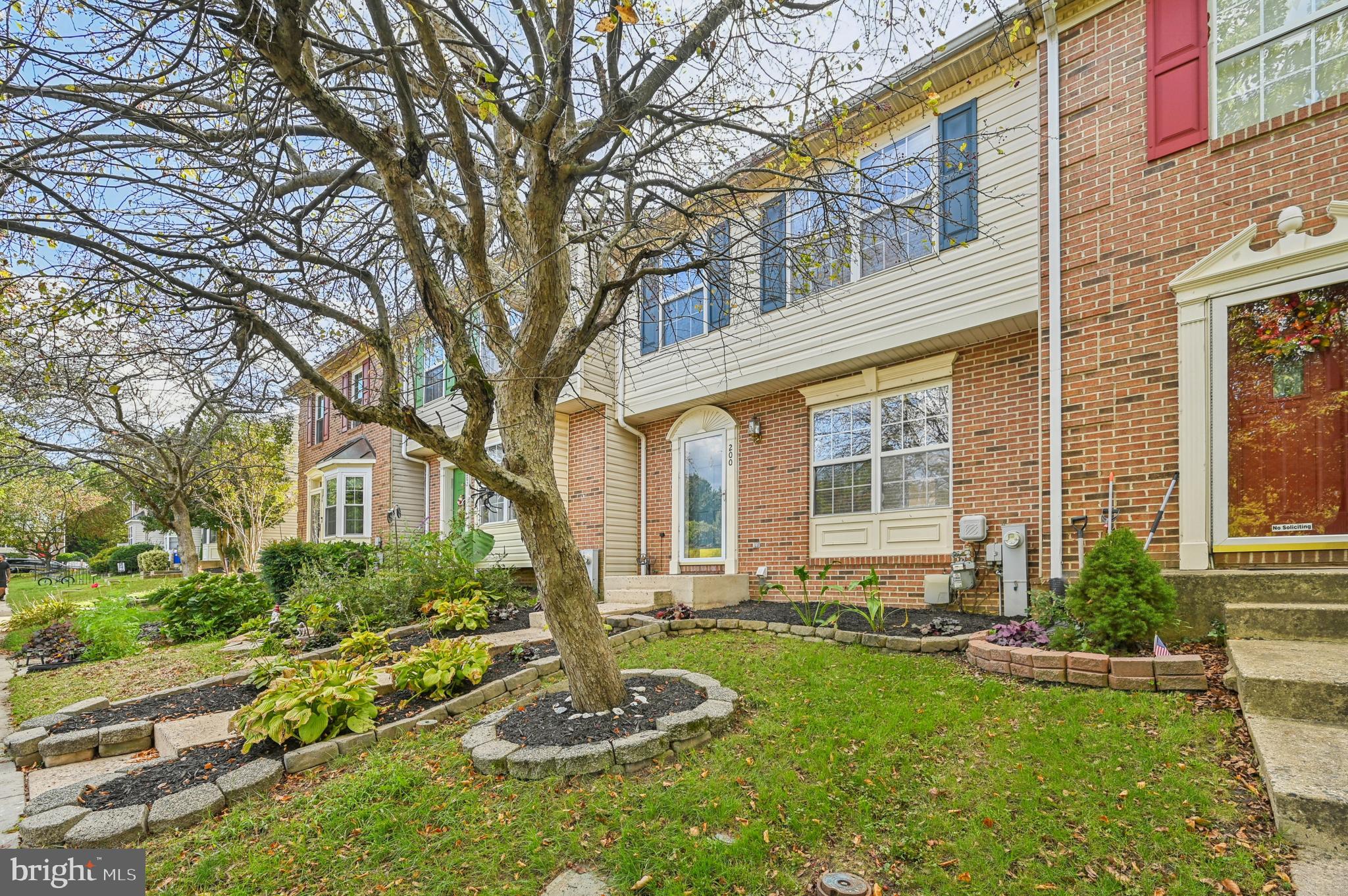 200 GLEN VIEW TERRACE